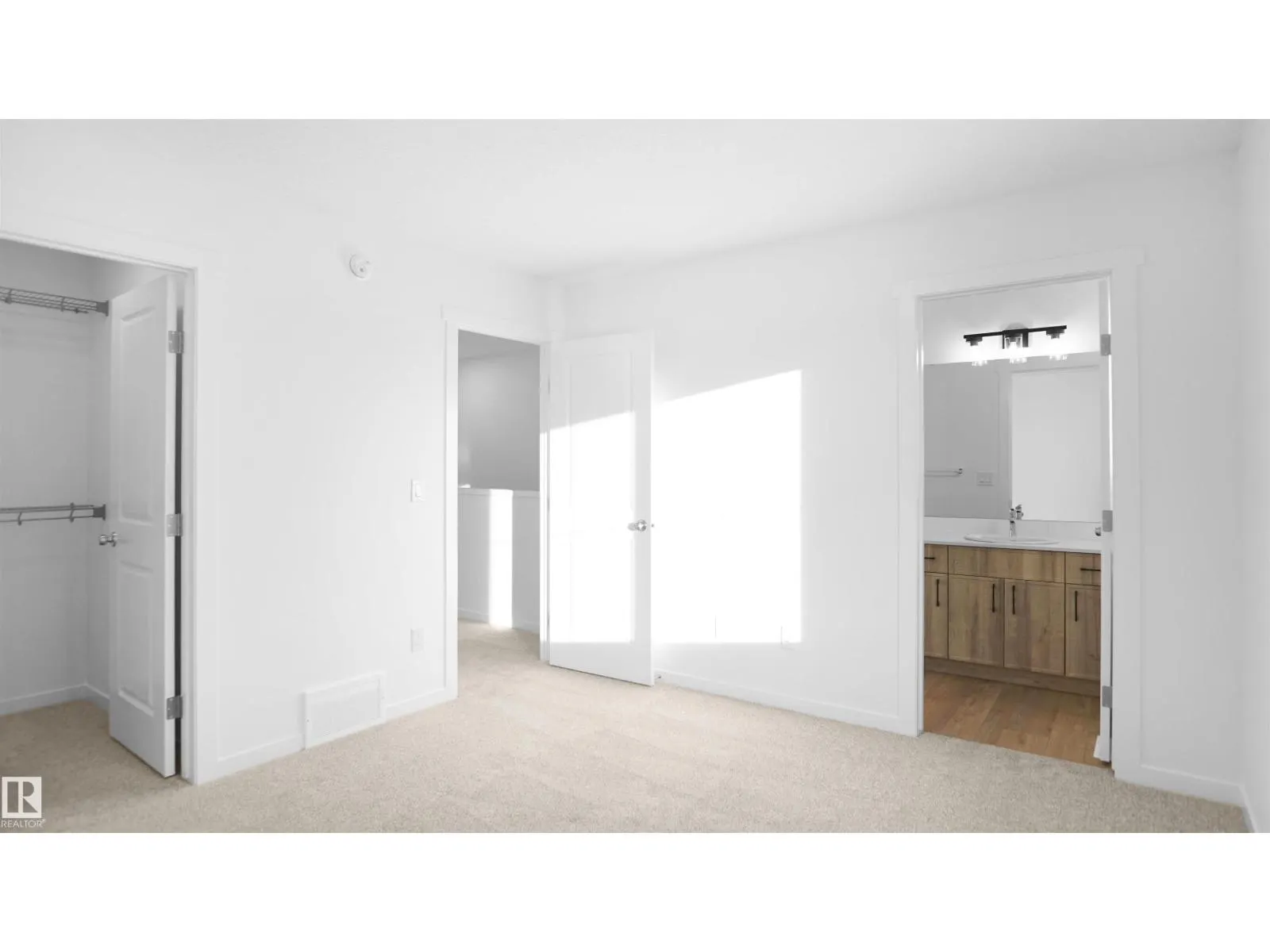 240 Savoy CR