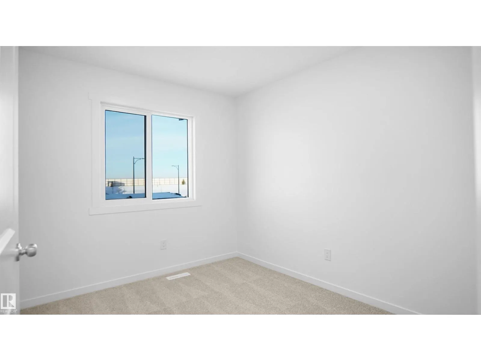 240 Savoy CR