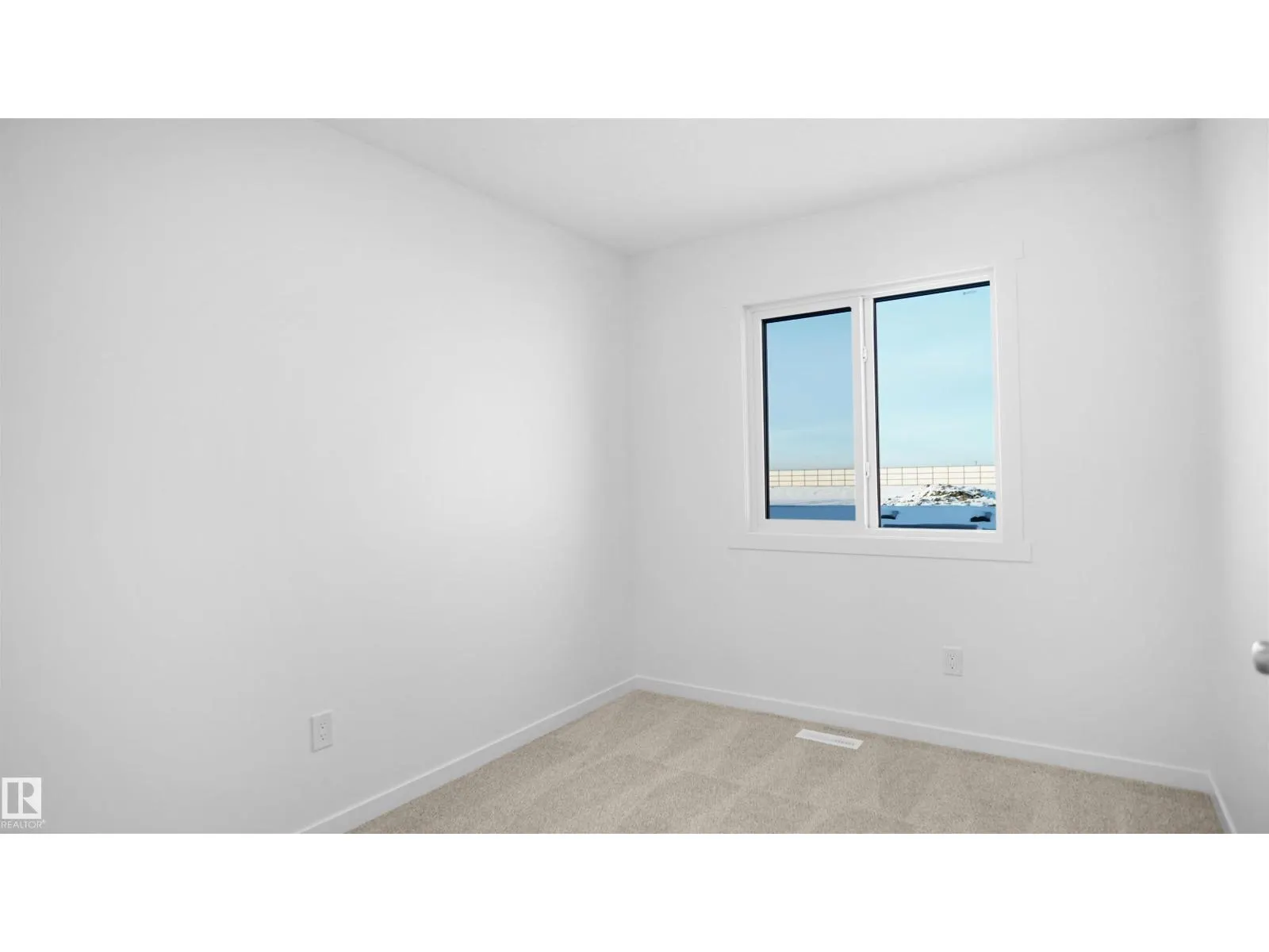 240 Savoy CR