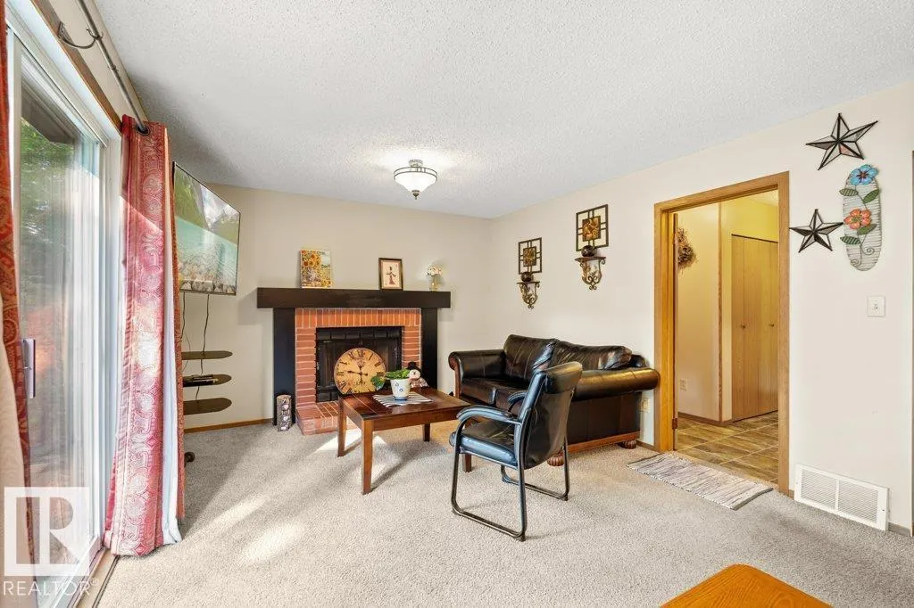 10429 28A AV NW