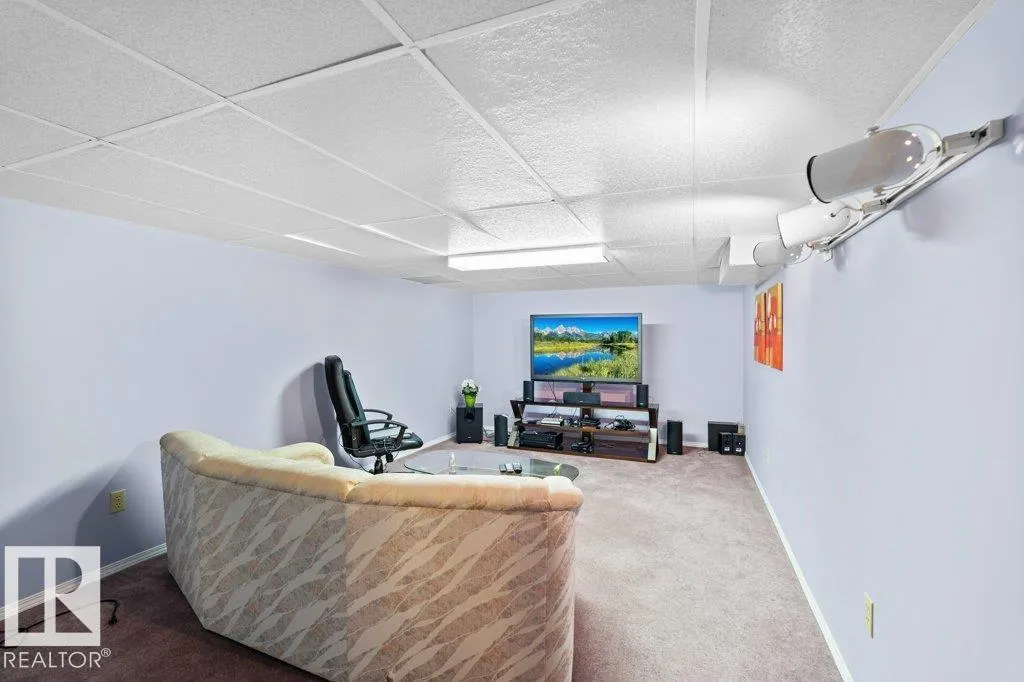 10429 28A AV NW