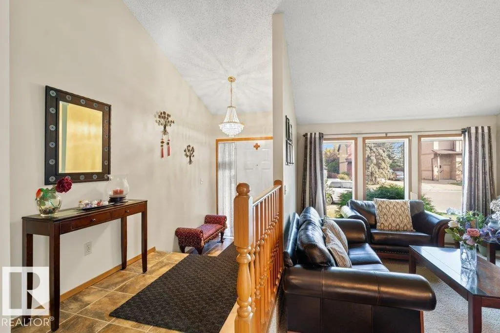 10429 28A AV NW