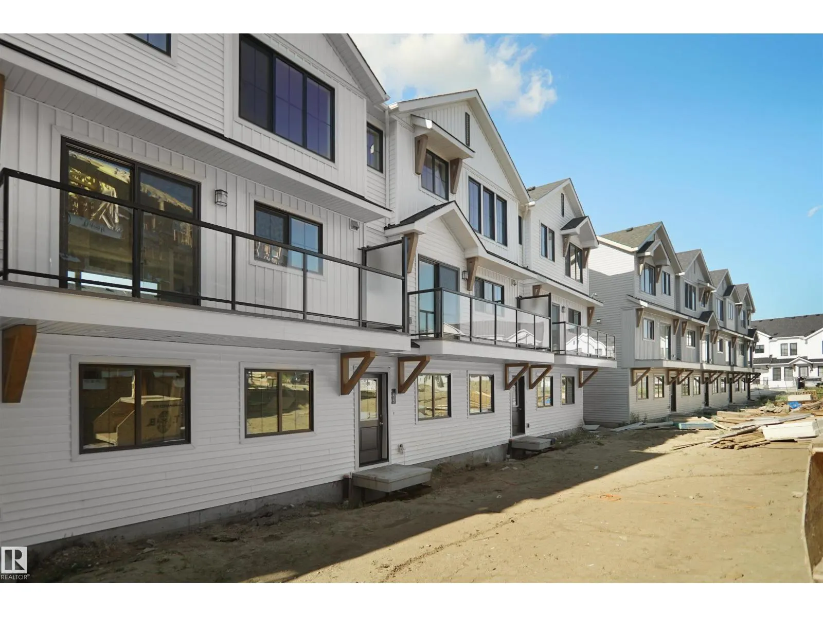 #79 1025 Secord PM NW