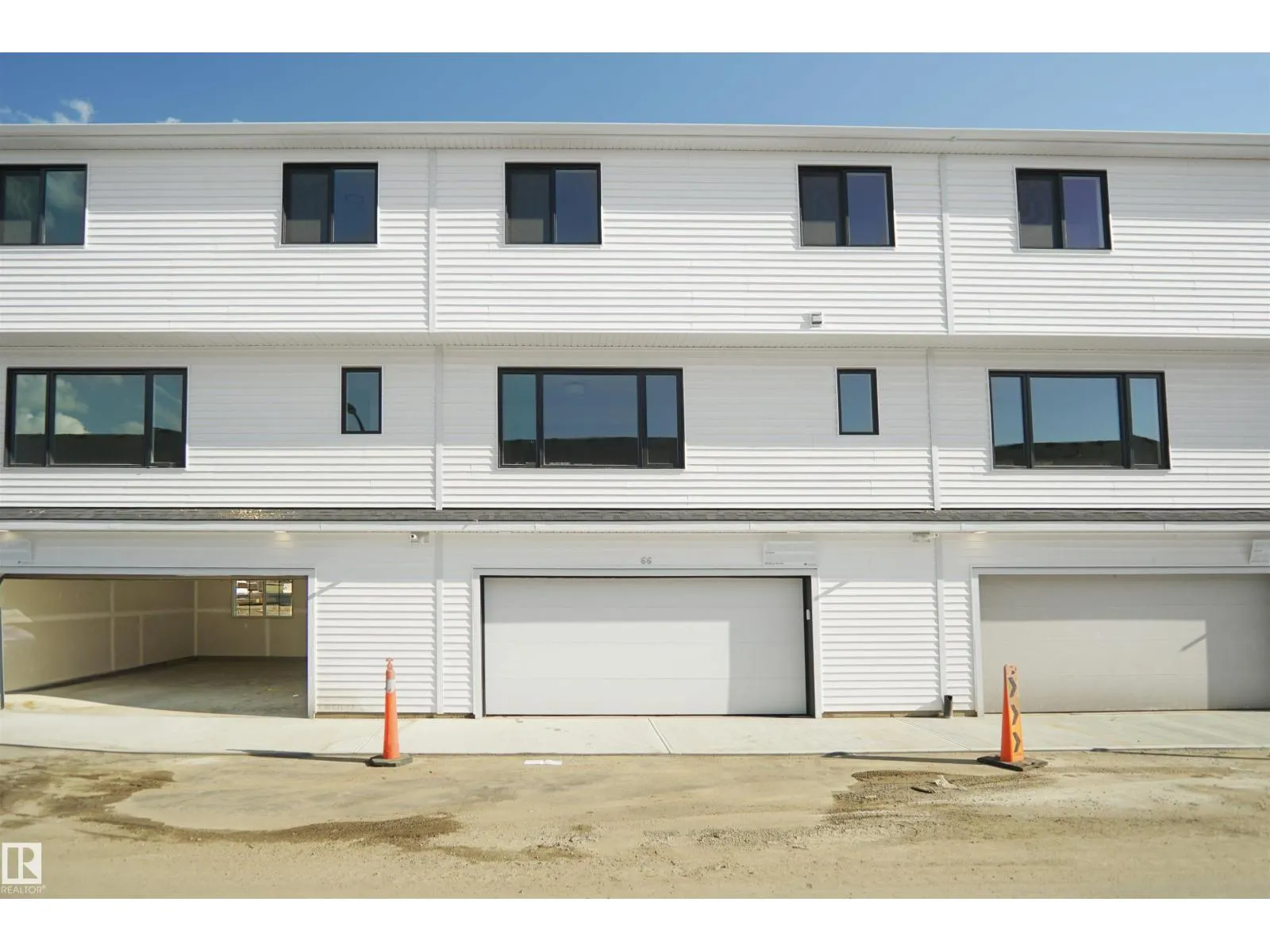 #79 1025 Secord PM NW