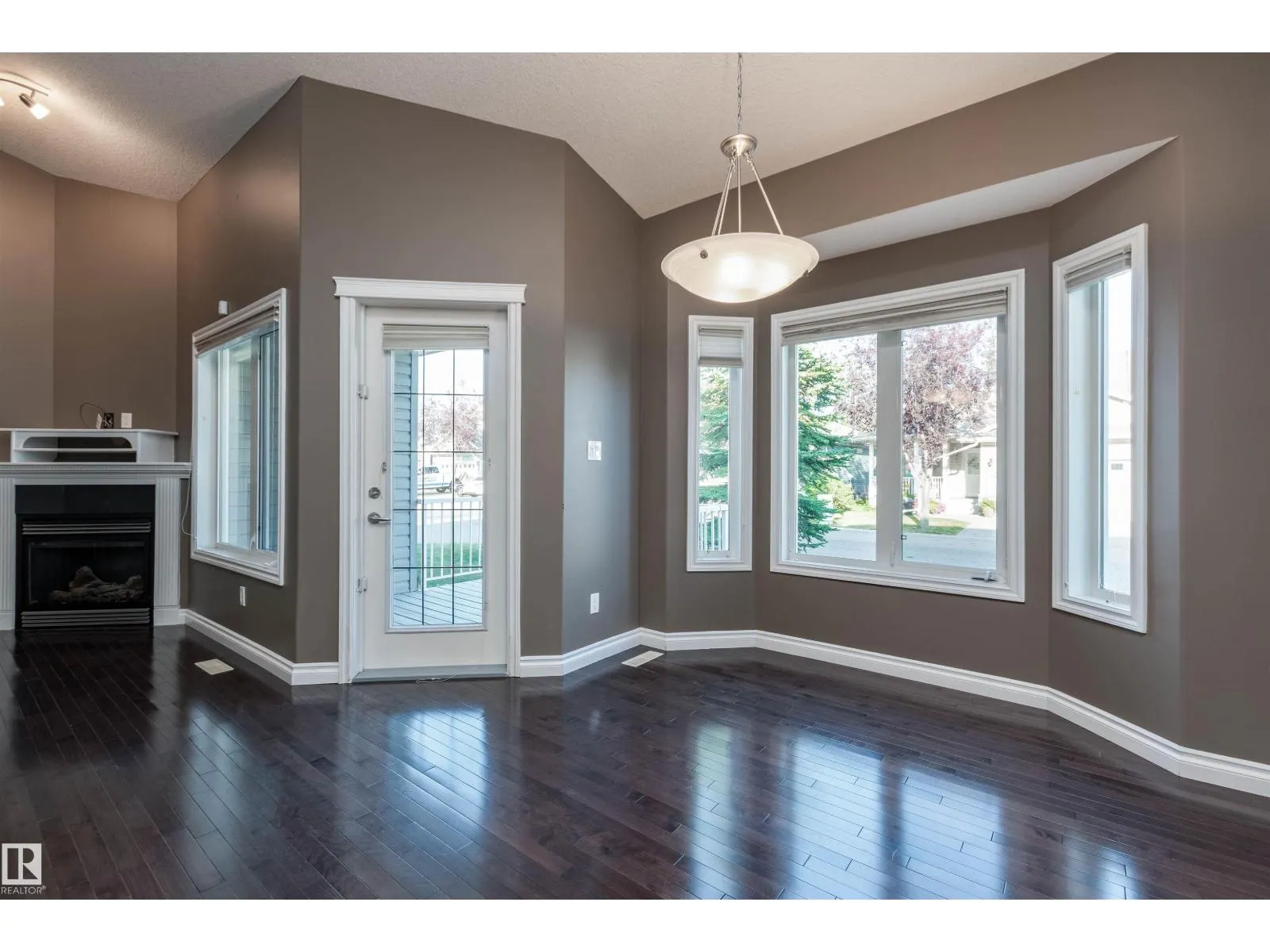 #123 102 WEST HAVEN DR