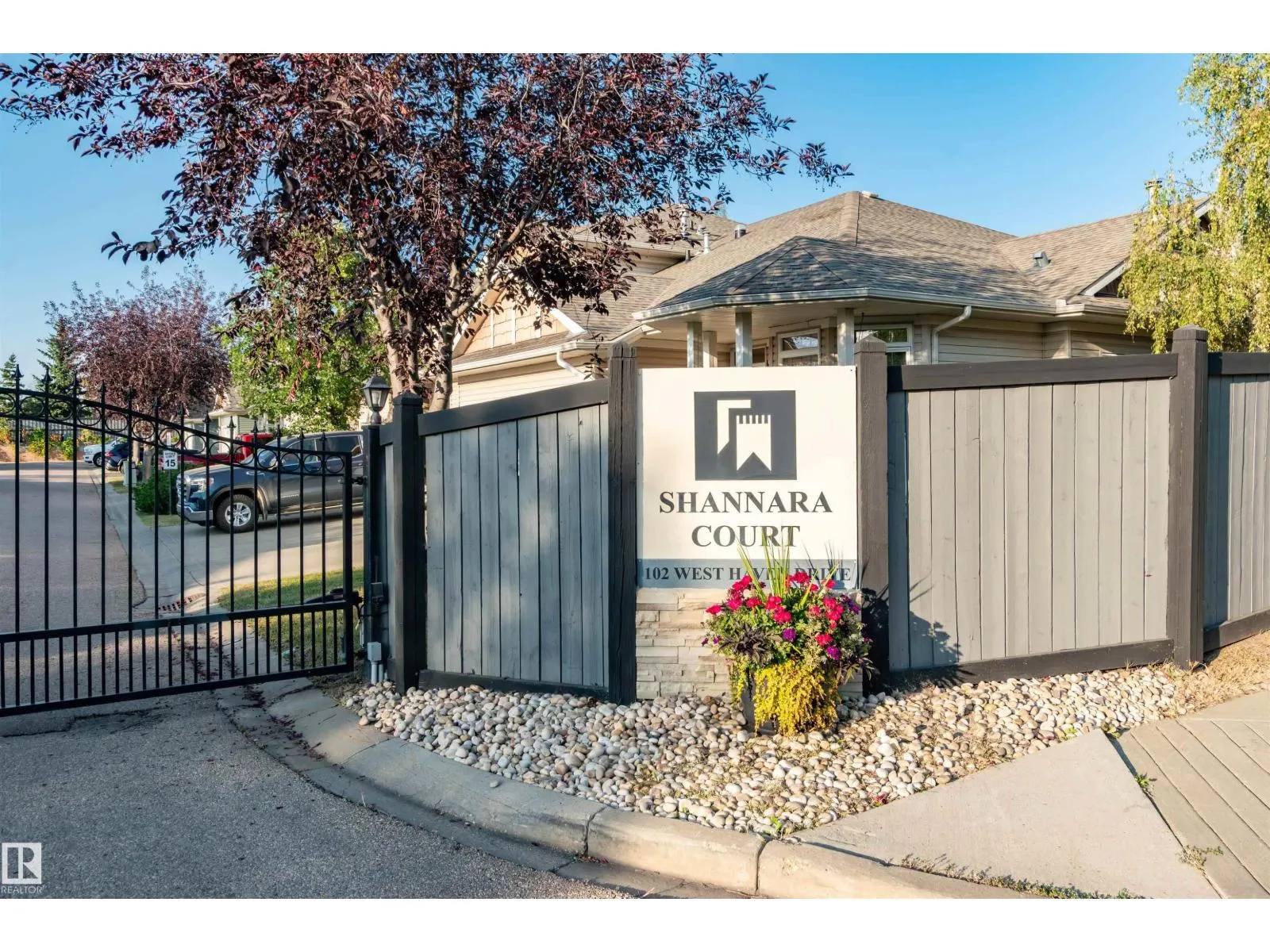 #123 102 WEST HAVEN DR