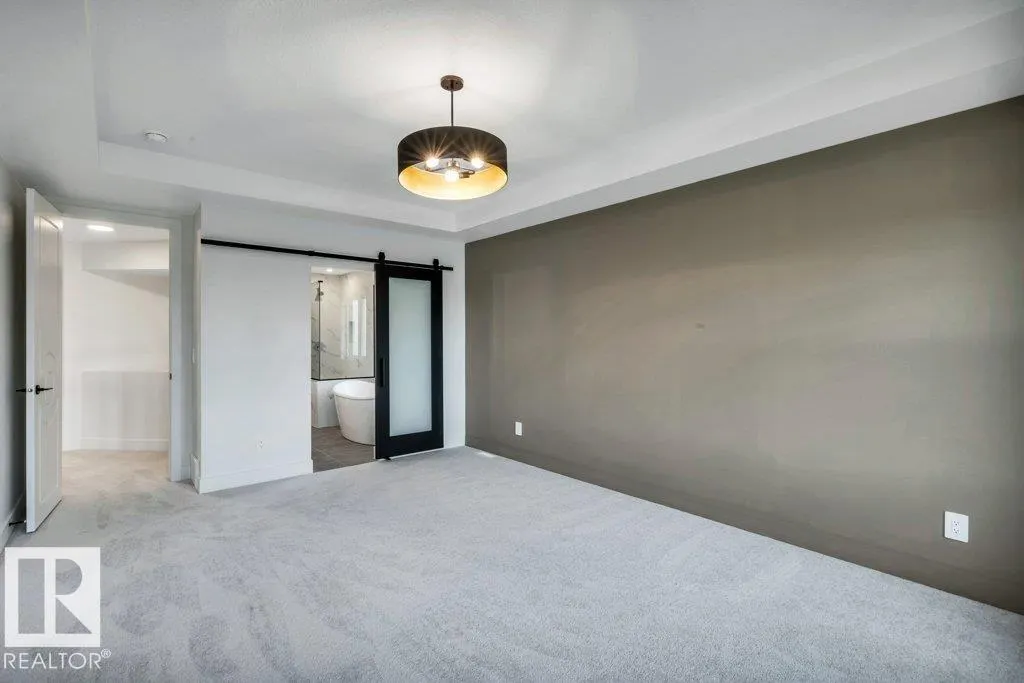 68 Eldridge PT