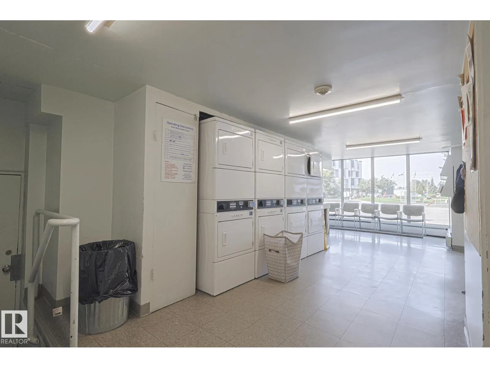 #23 8745 165 ST NW NW