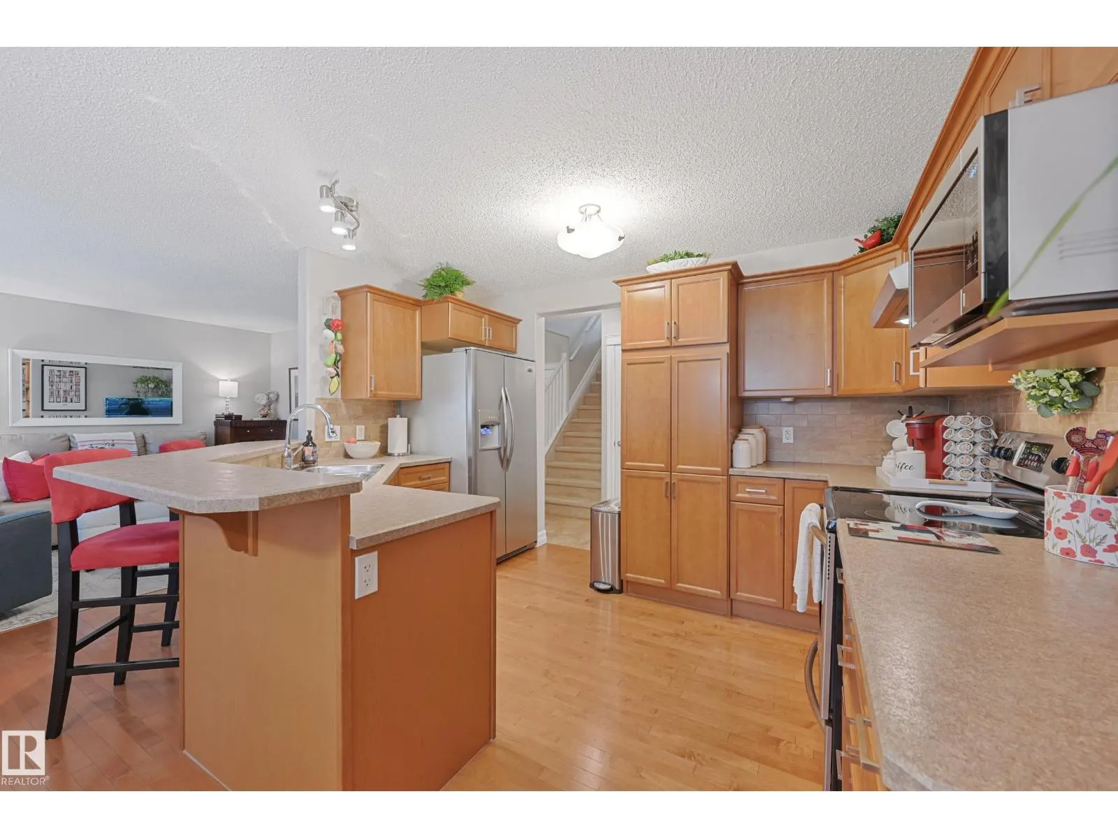 7 SPRING GROVE CR