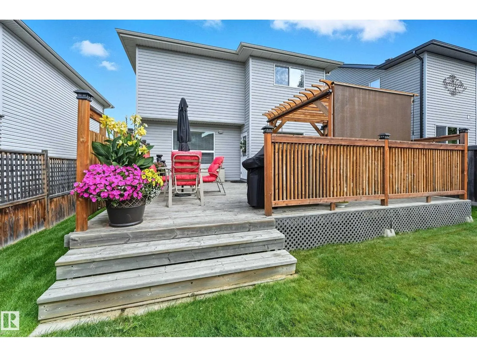 7 SPRING GROVE CR