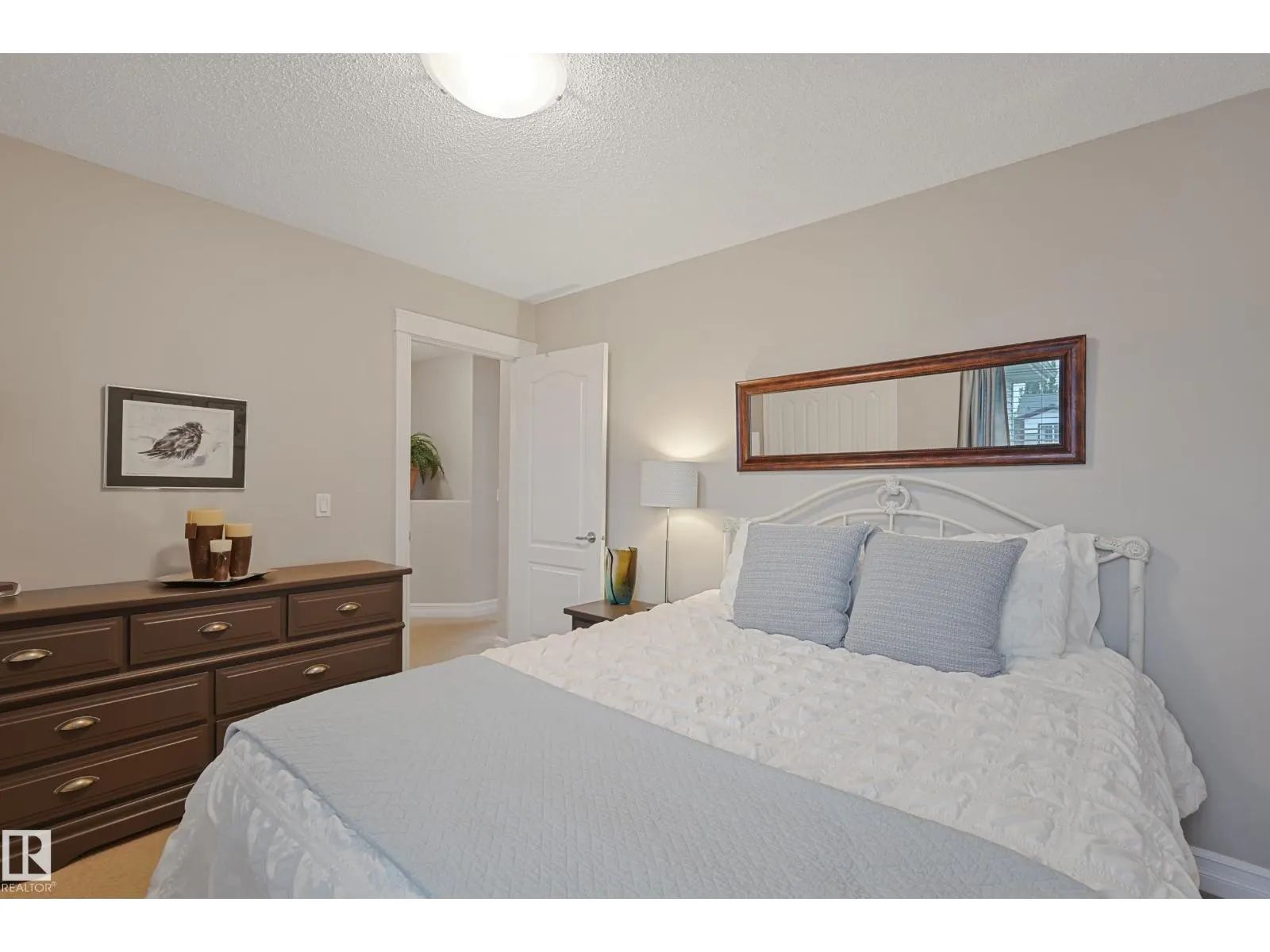 7 SPRING GROVE CR