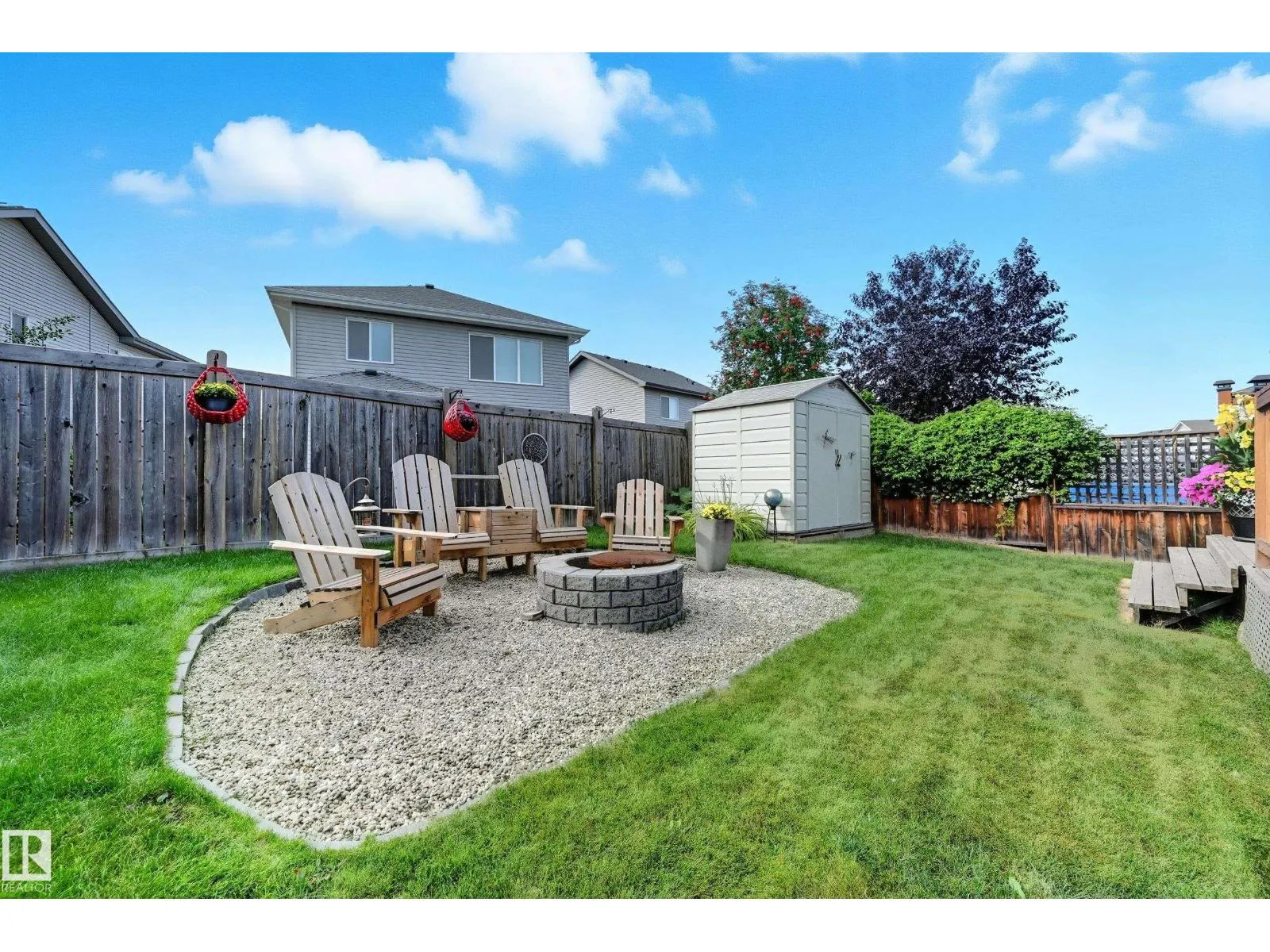 7 SPRING GROVE CR