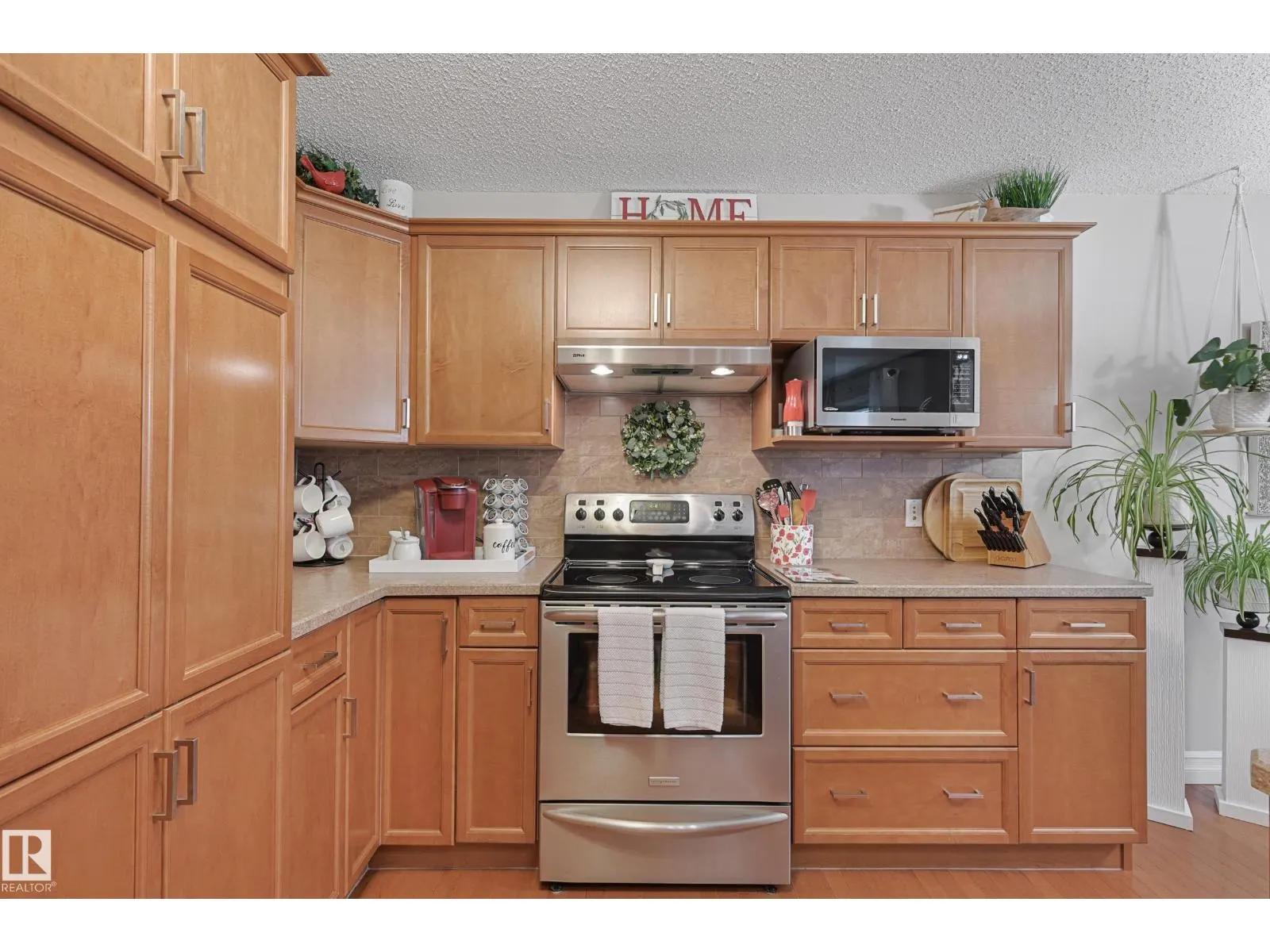7 SPRING GROVE CR