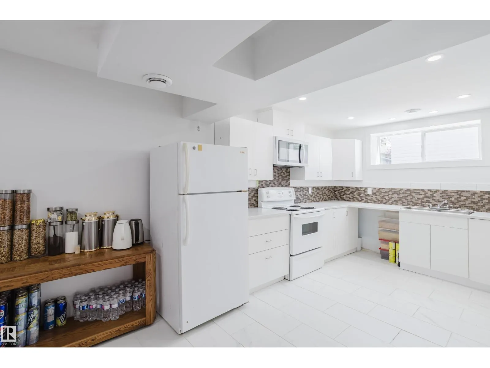12821 125 ST NW