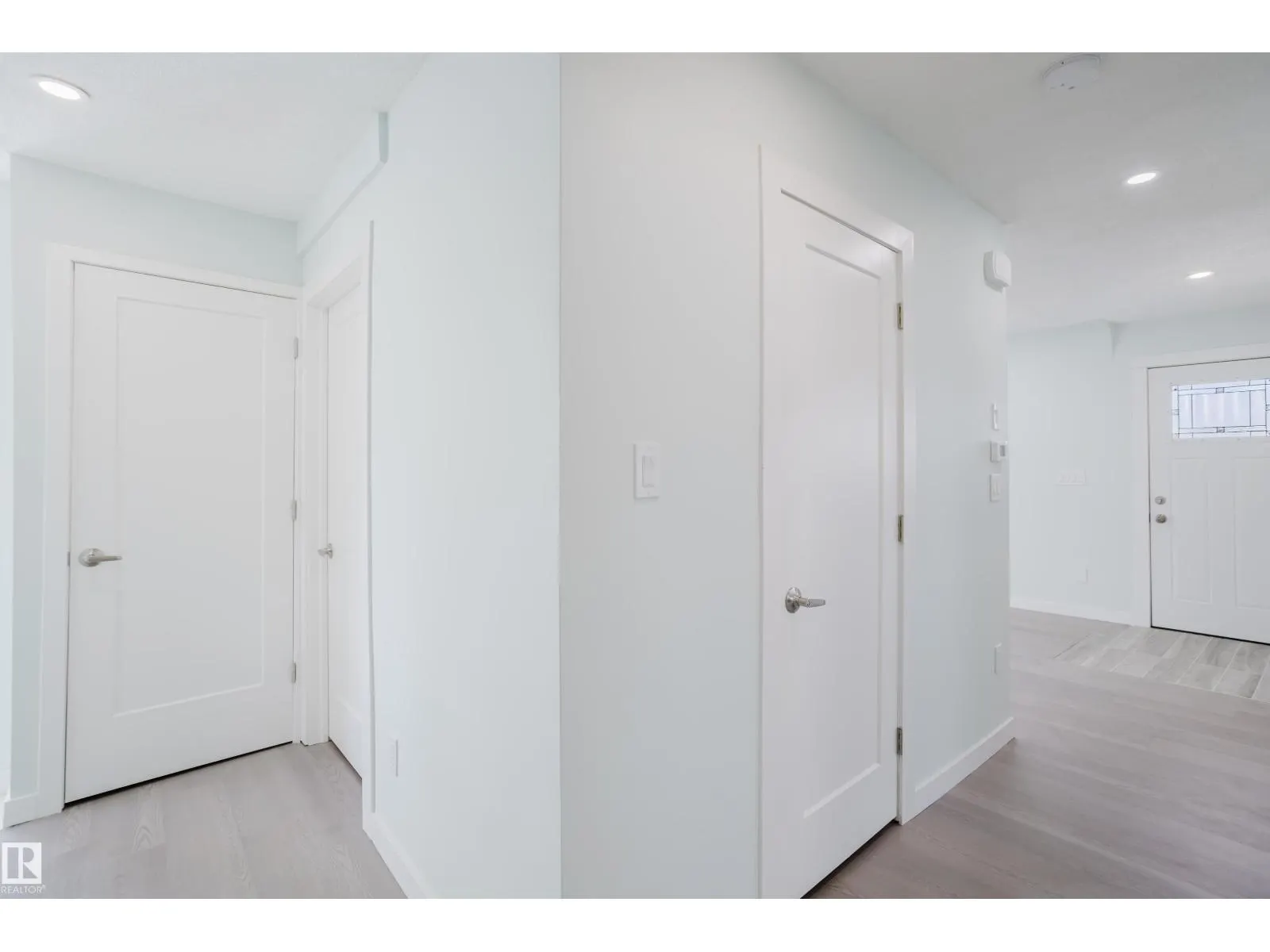 12821 125 ST NW