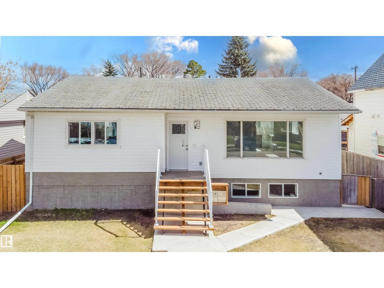 12821 125 ST NW