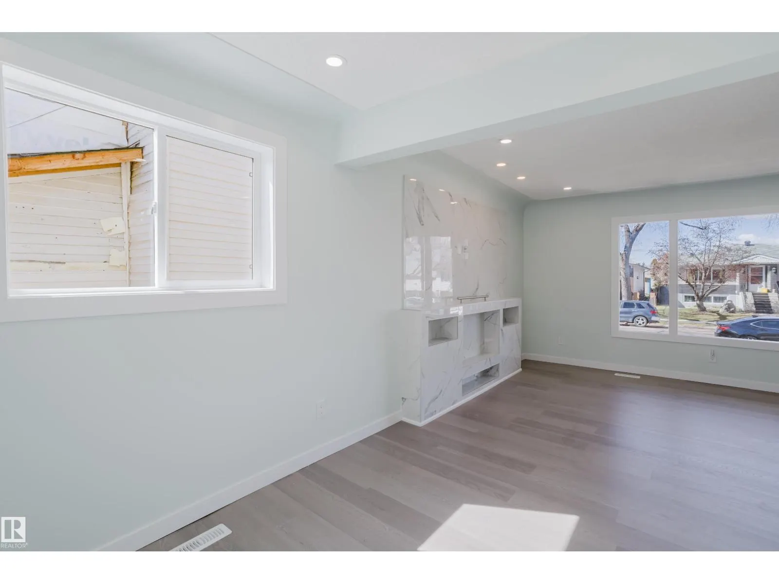 12821 125 ST NW