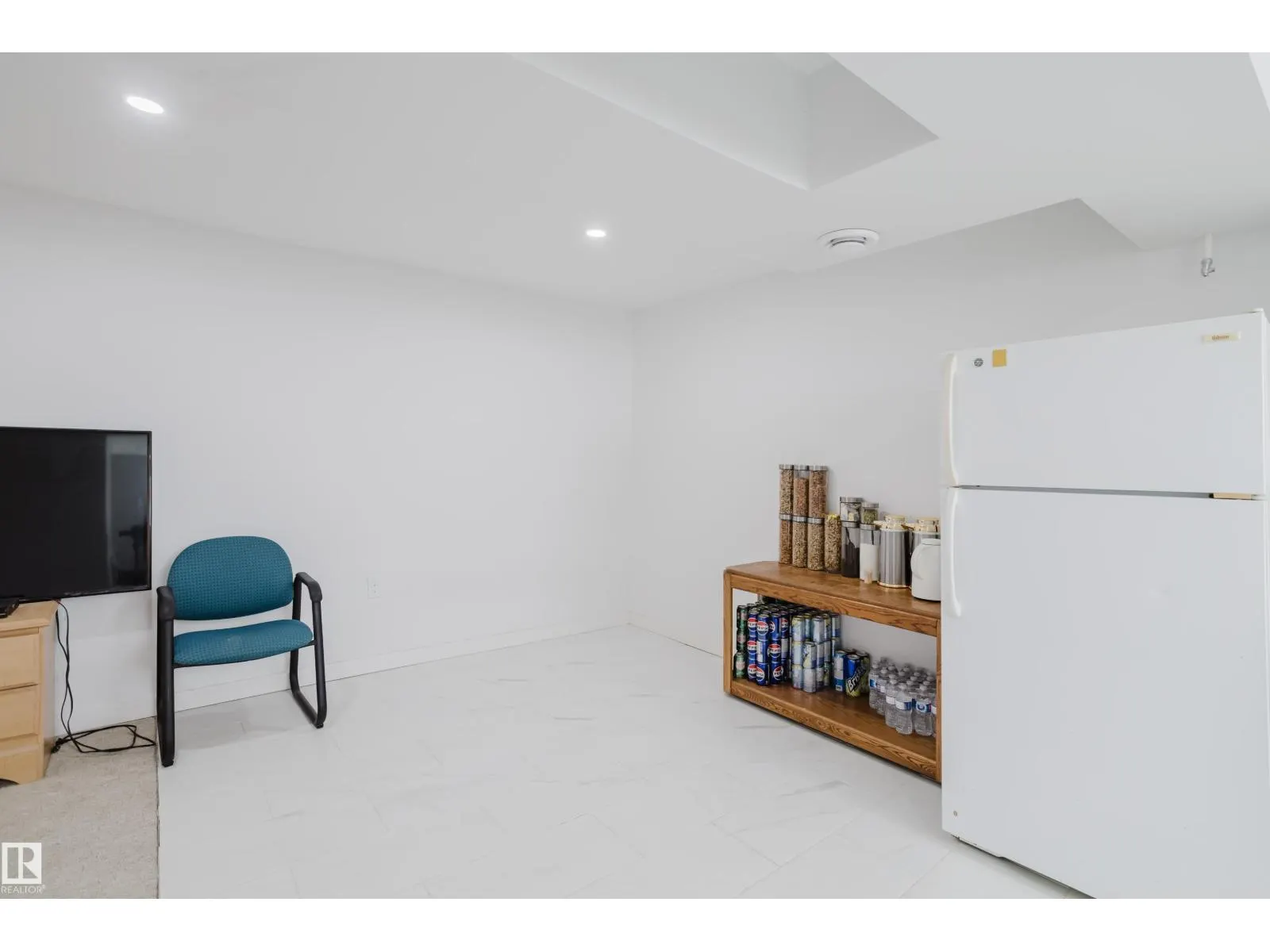 12821 125 ST NW