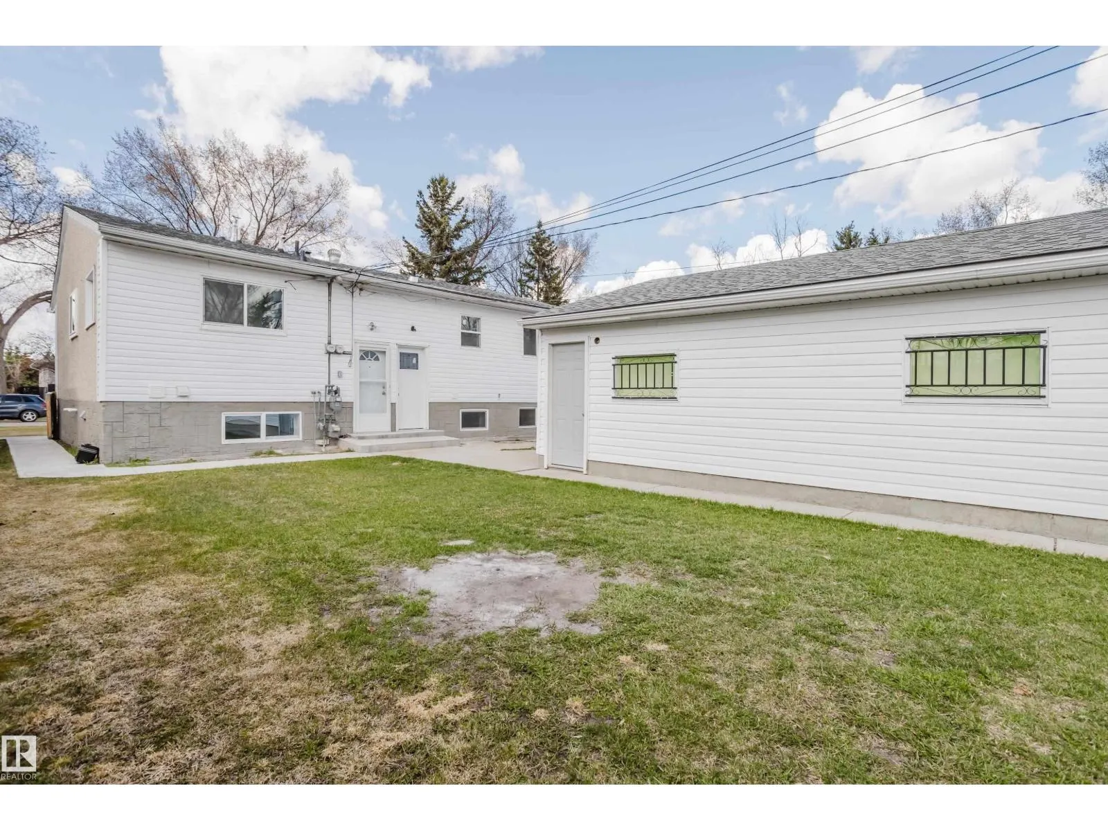 12821 125 ST NW