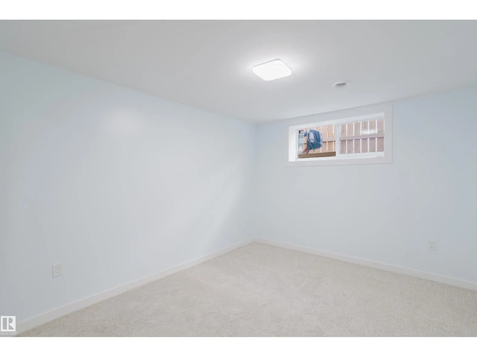 12821 125 ST NW