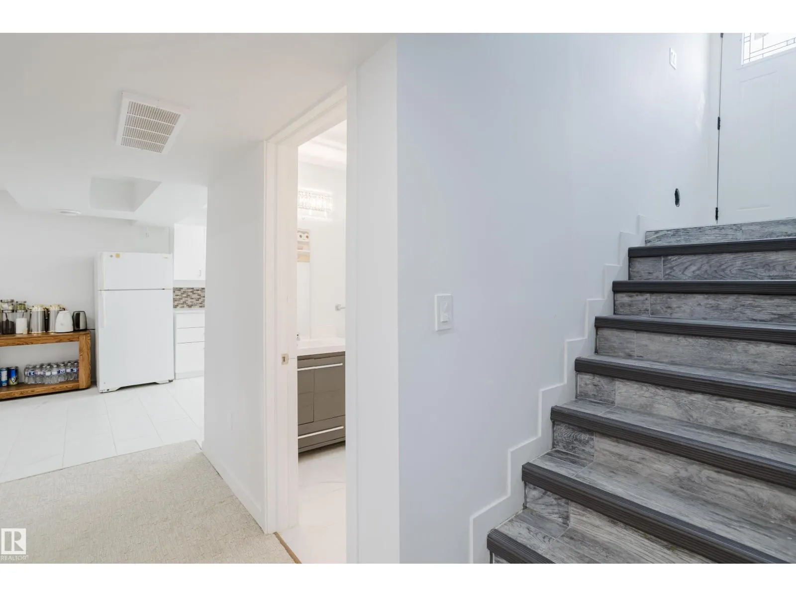 12821 125 ST NW