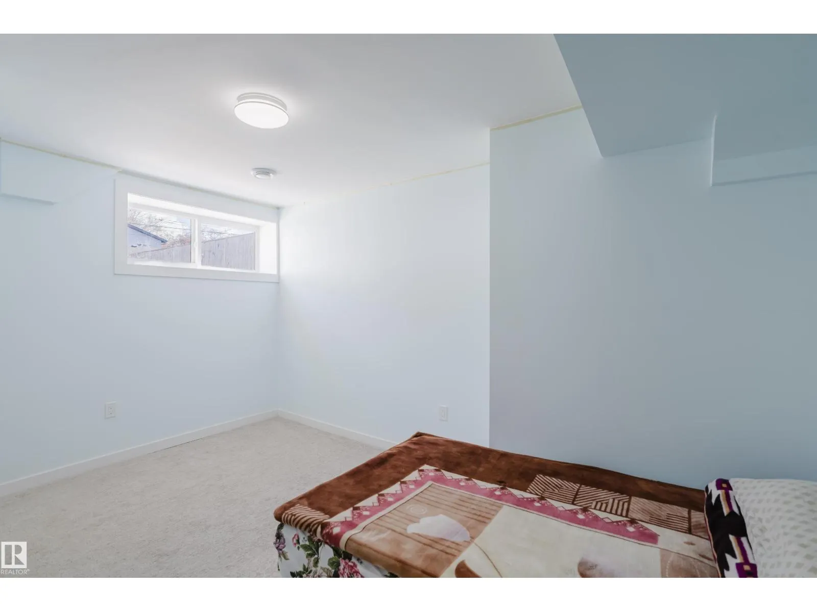 12821 125 ST NW
