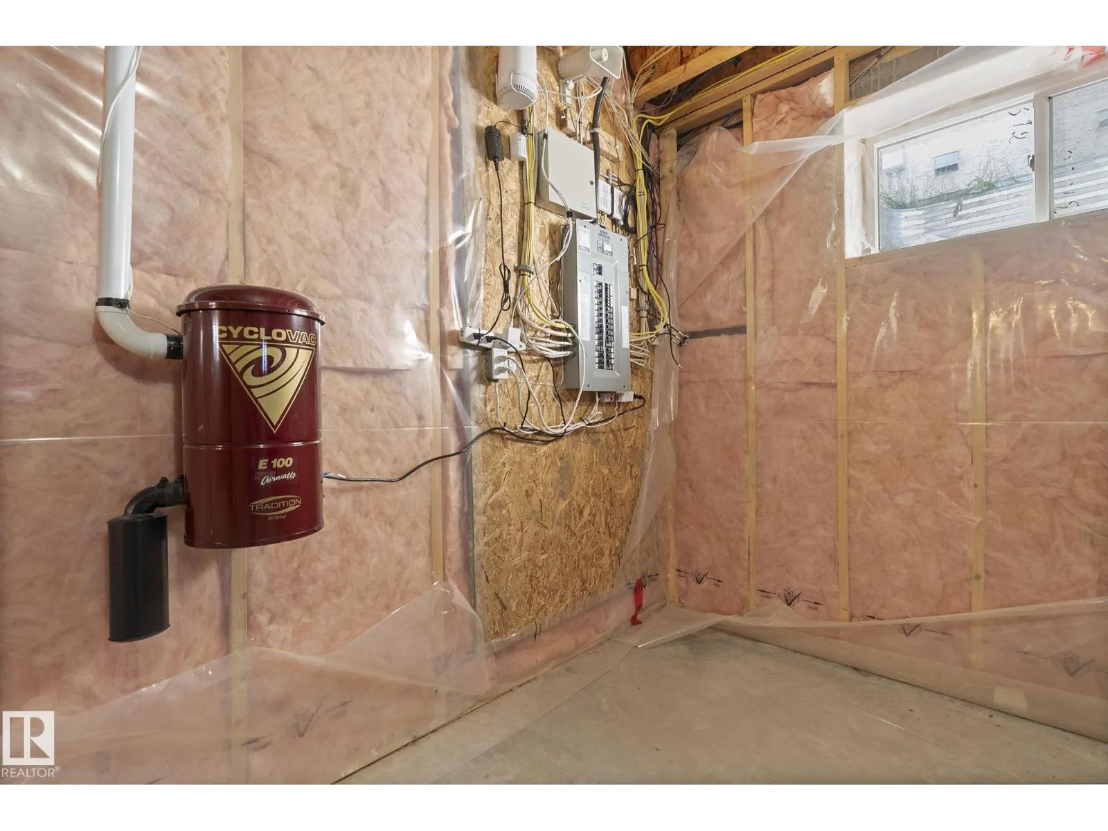 13420 161 AV NW