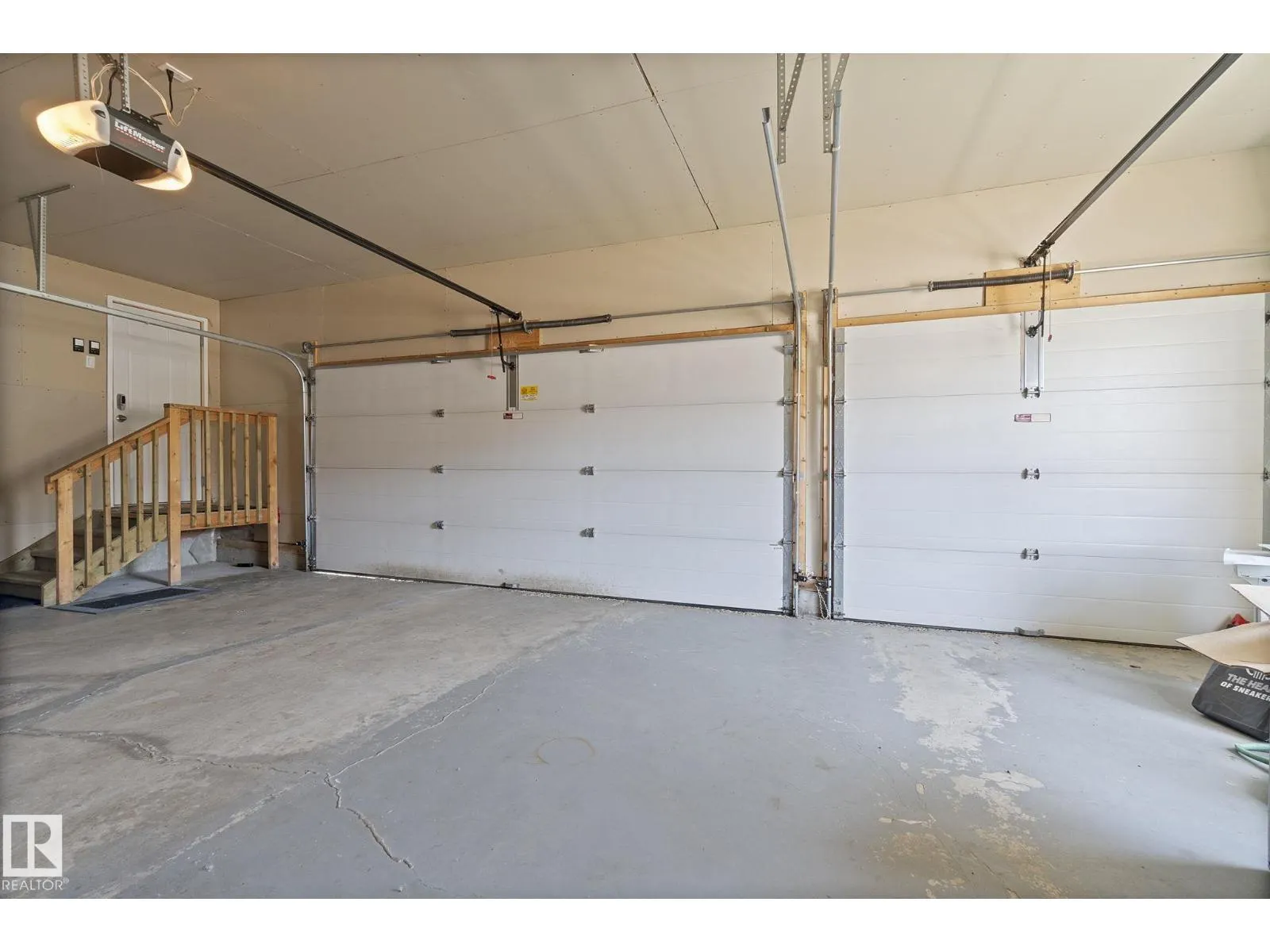 13420 161 AV NW
