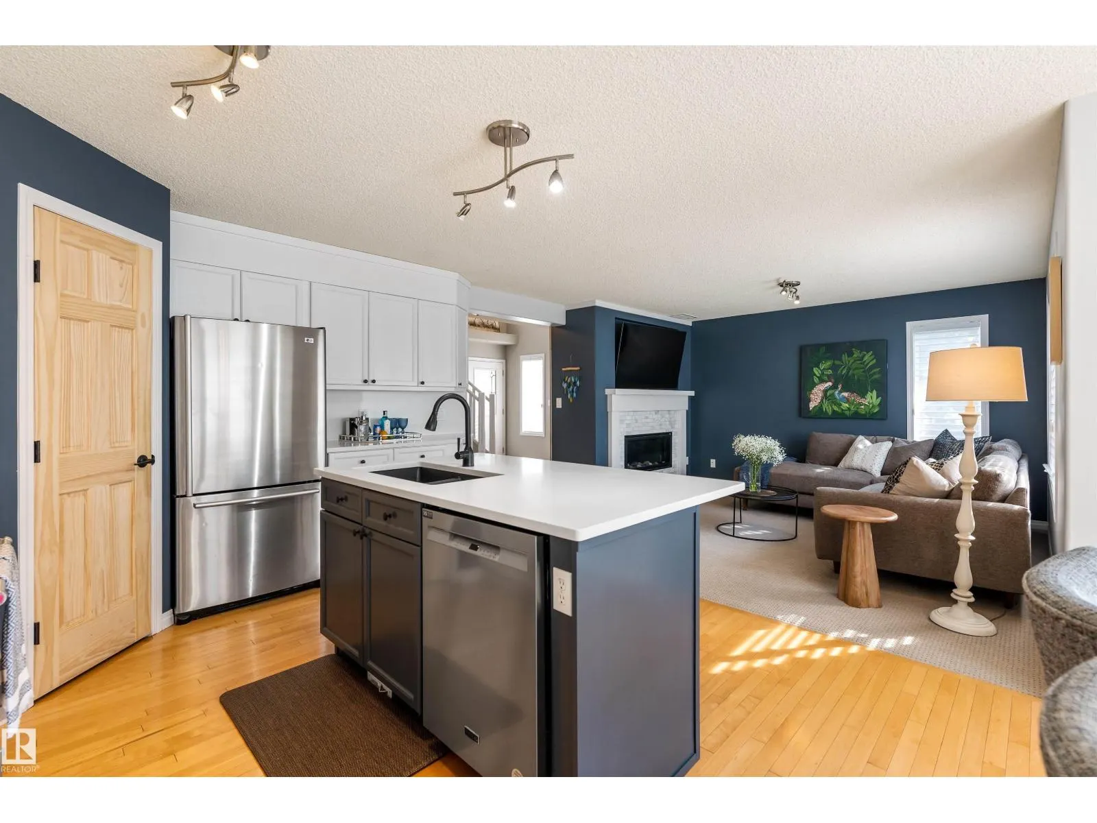 4331 MCMULLEN WY SW