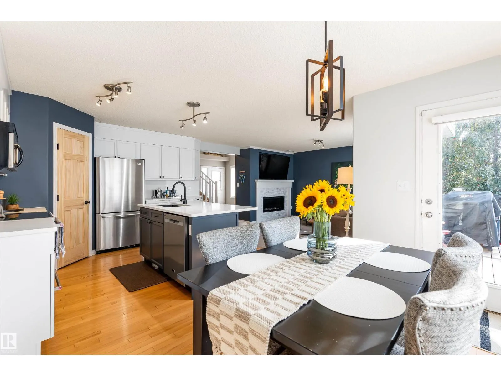4331 MCMULLEN WY SW