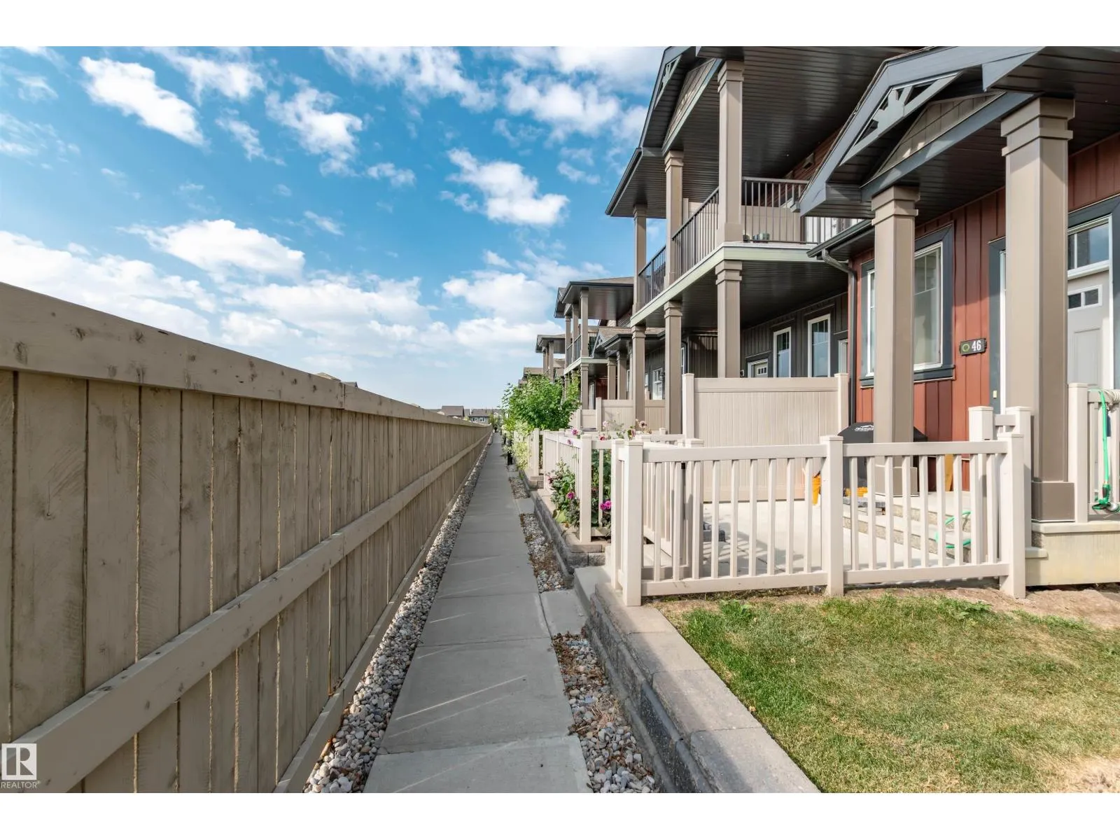 #46 3305 ORCHARDS LINK LI SW