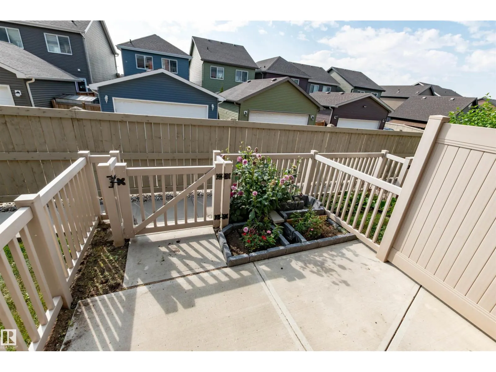 #46 3305 ORCHARDS LINK LI SW