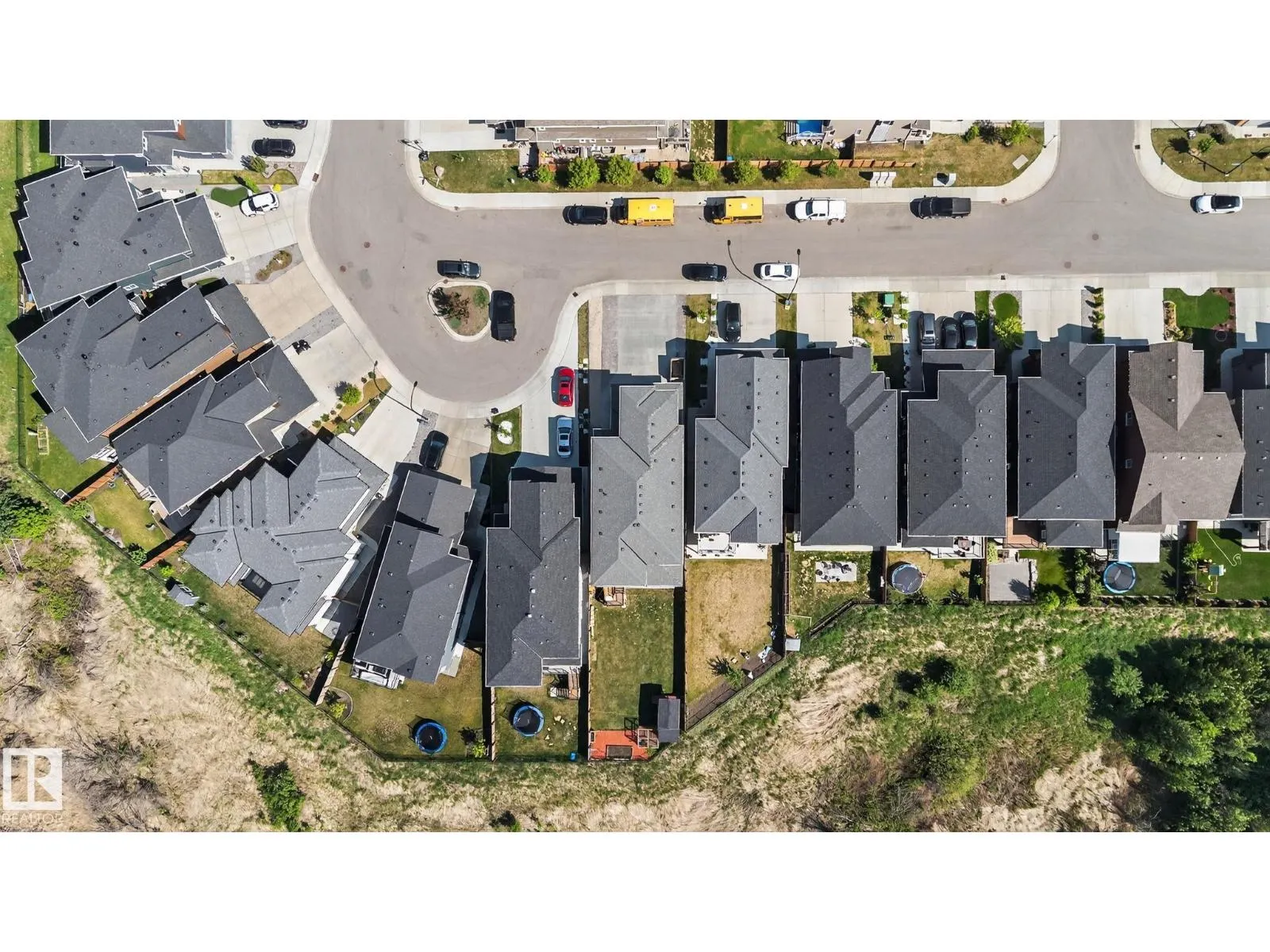 4119 7 AV SW