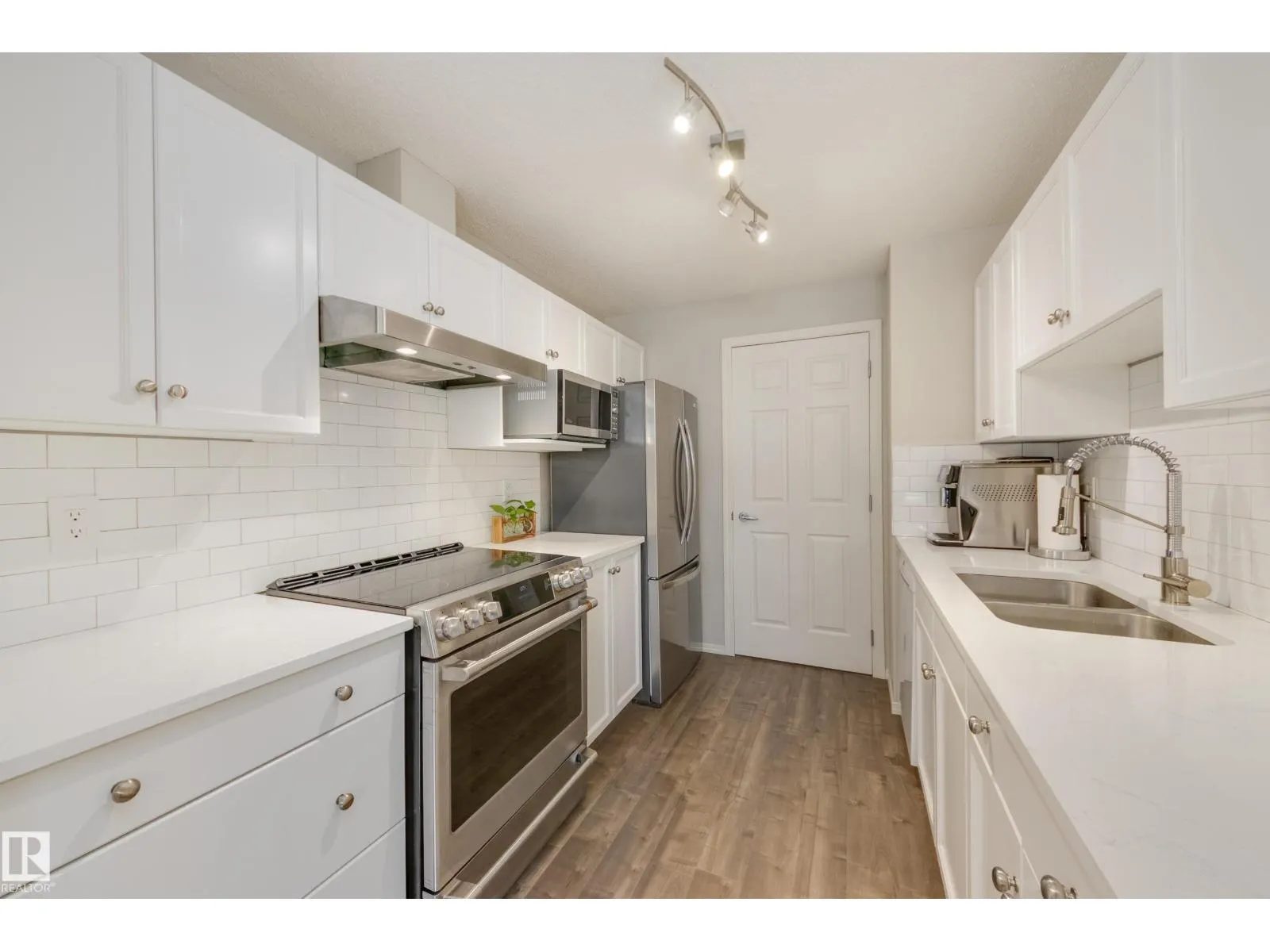 #51 1179 SUMMERSIDE DR SW SW