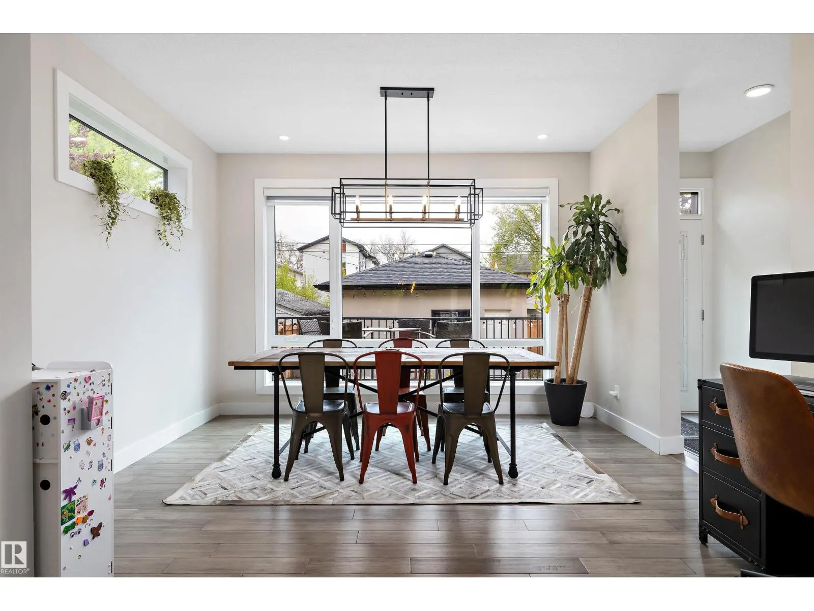10917 79 AV NW