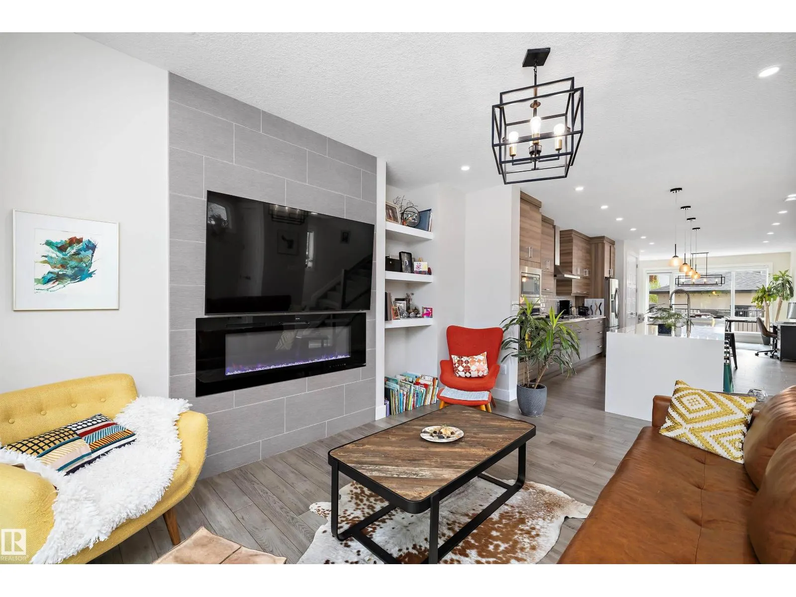 10917 79 AV NW