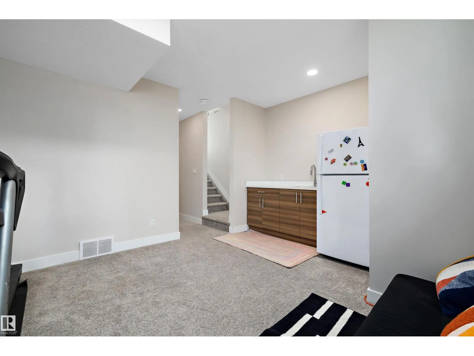 10917 79 AV NW