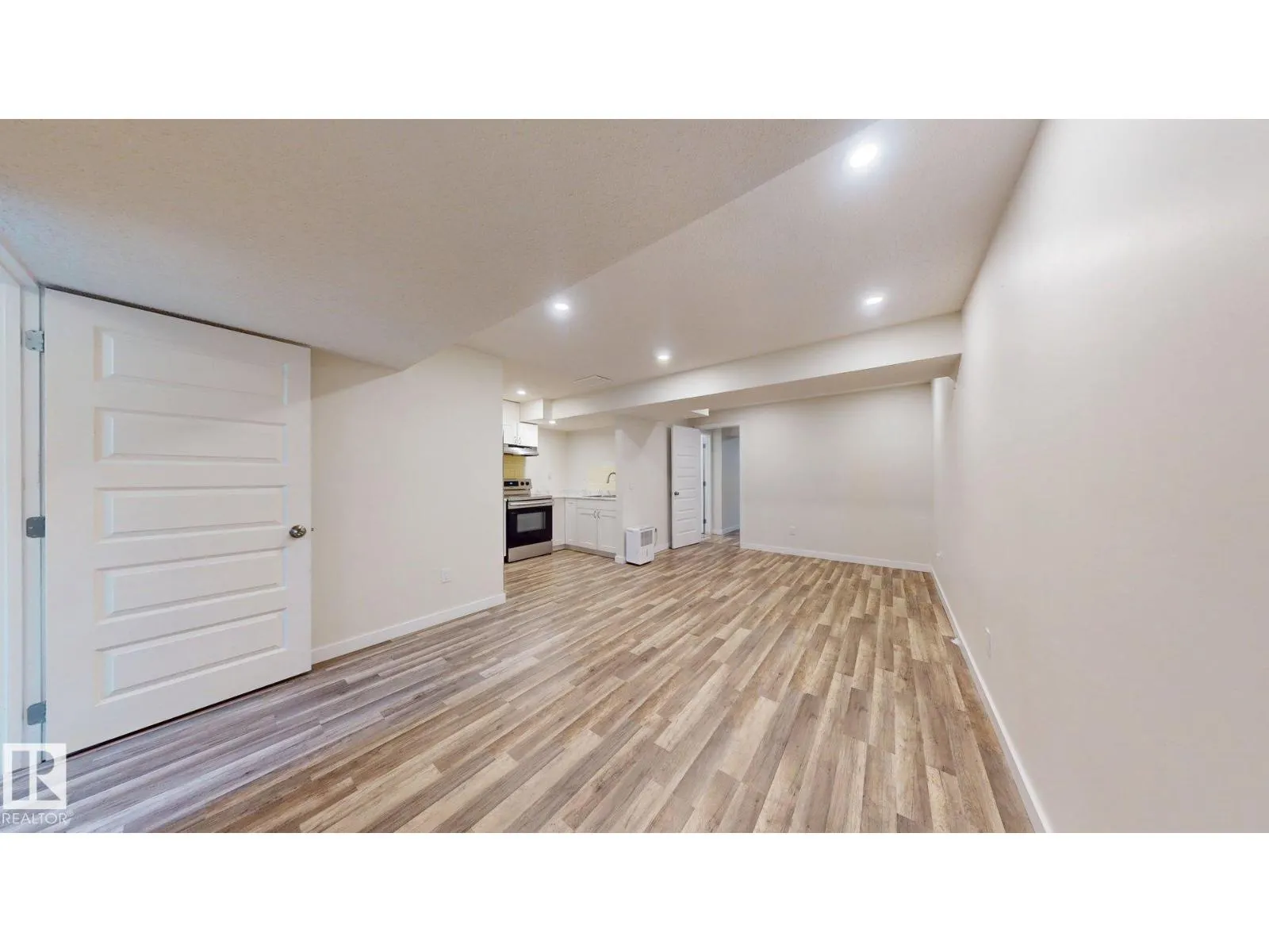 467 ORCHARDS BV SW