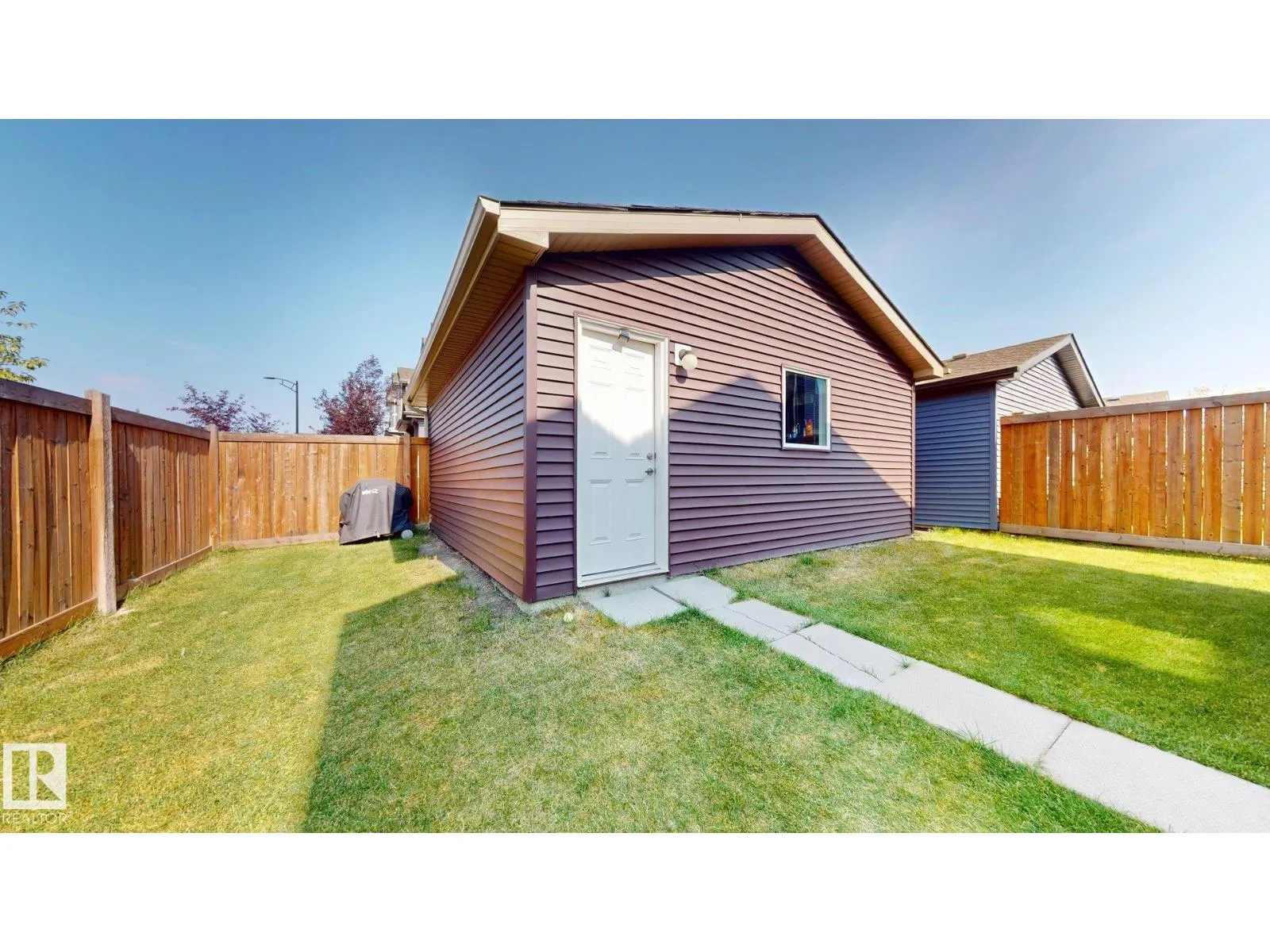 467 ORCHARDS BV SW