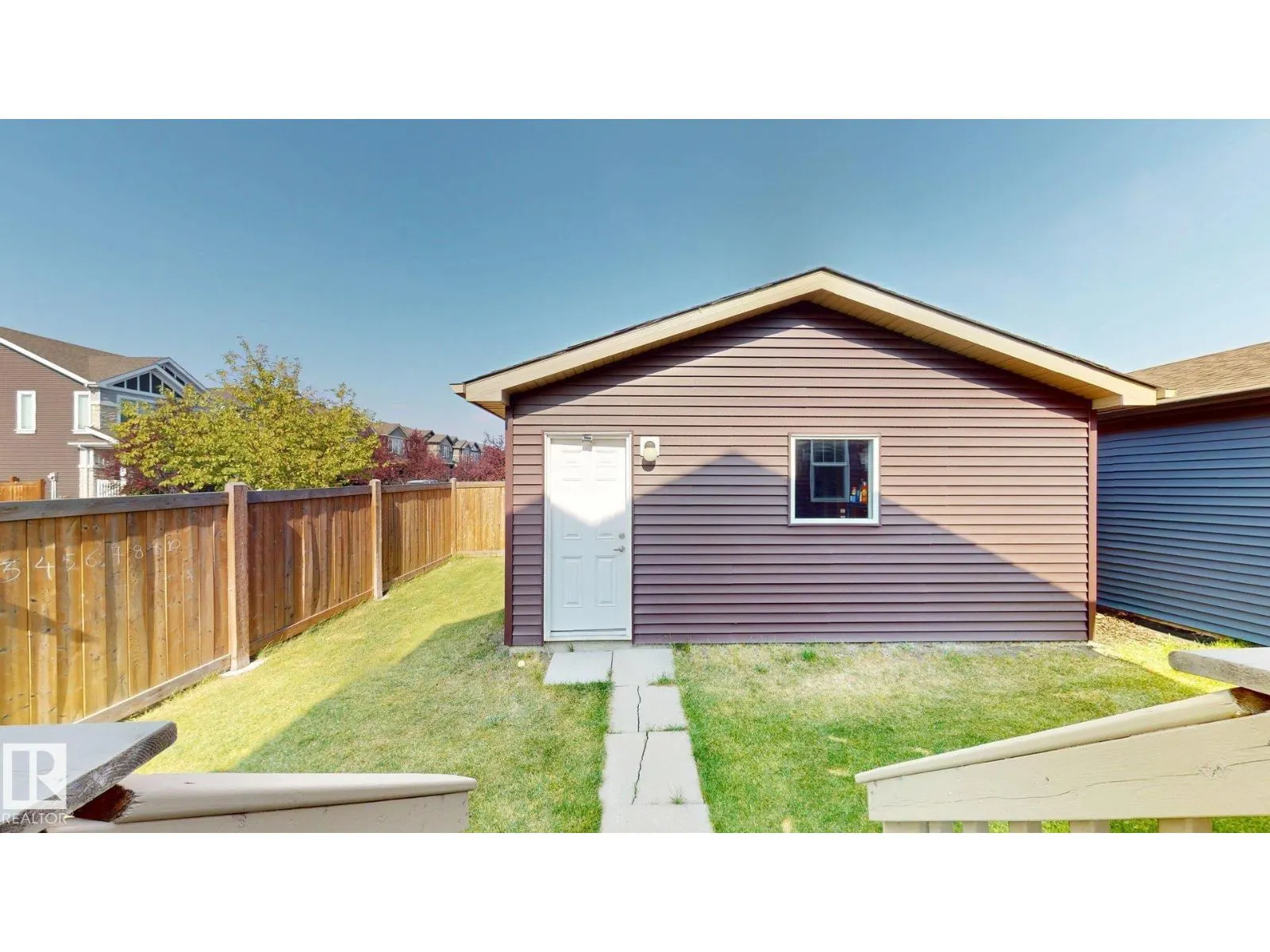 467 ORCHARDS BV SW