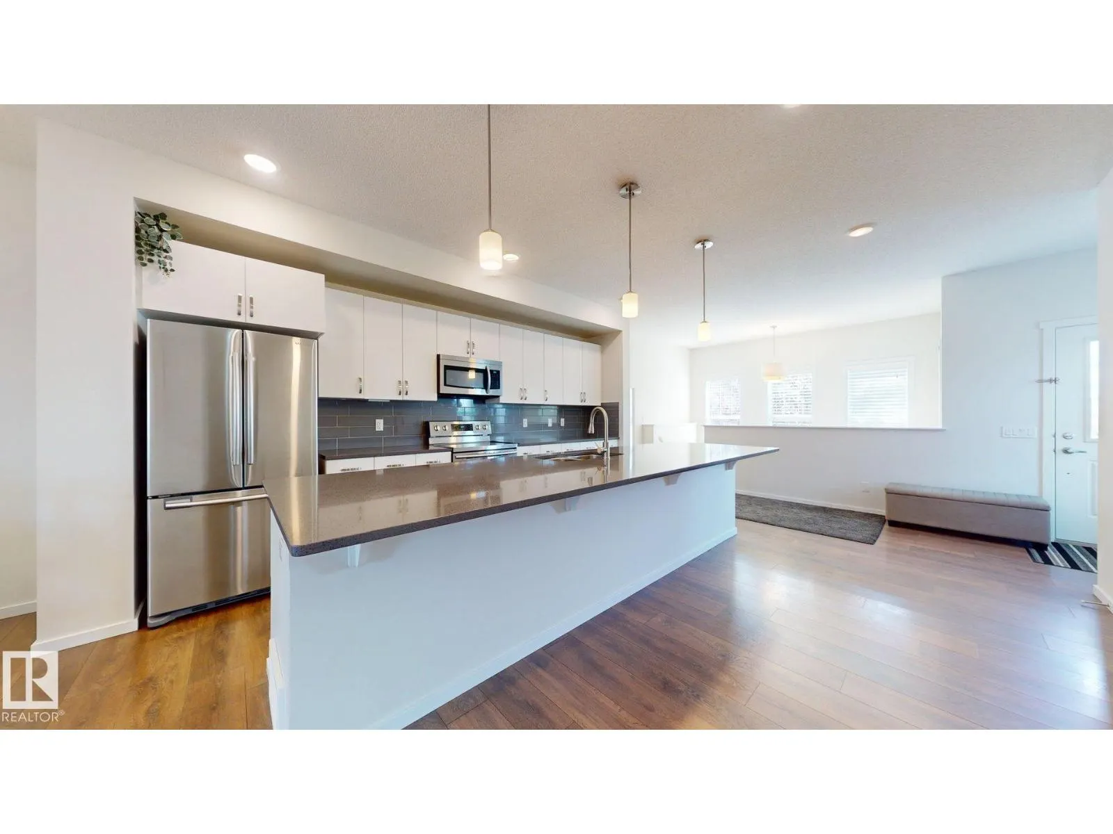 467 ORCHARDS BV SW
