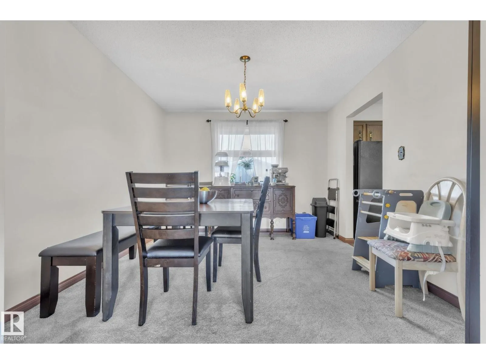 3116 67 ST NW