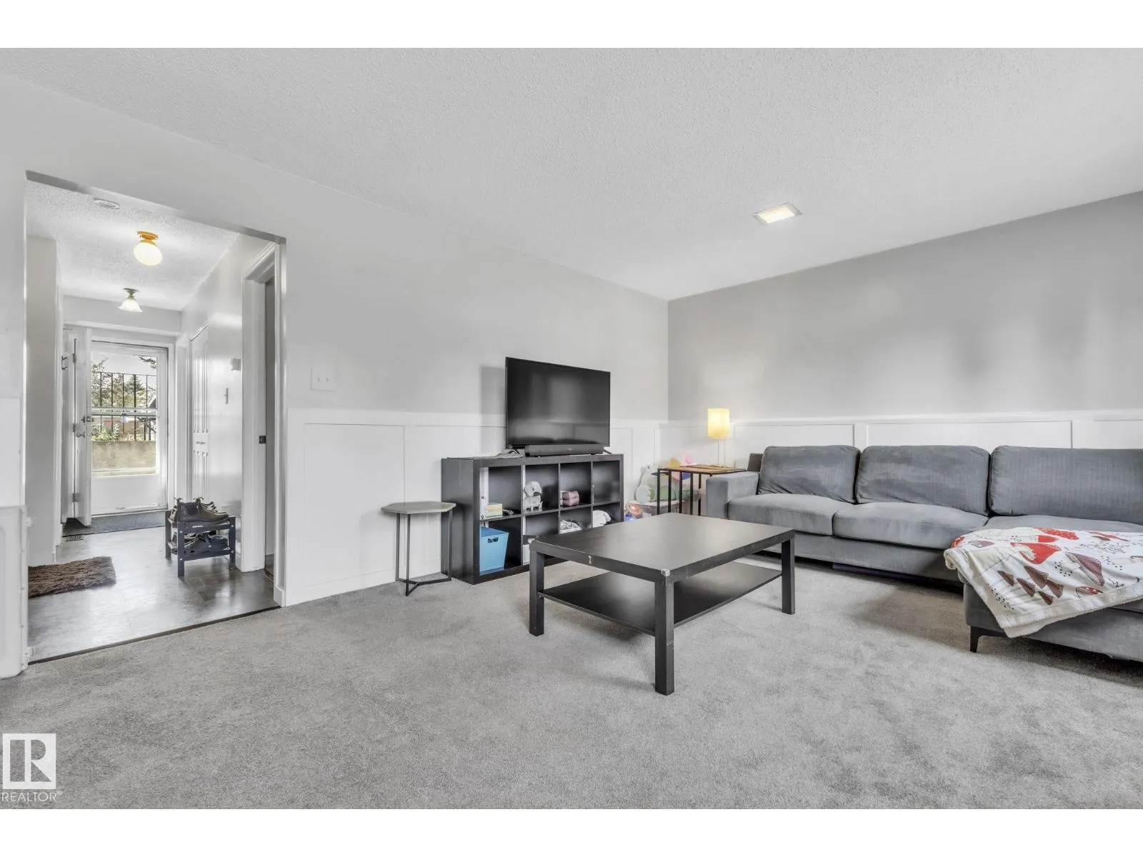 3116 67 ST NW