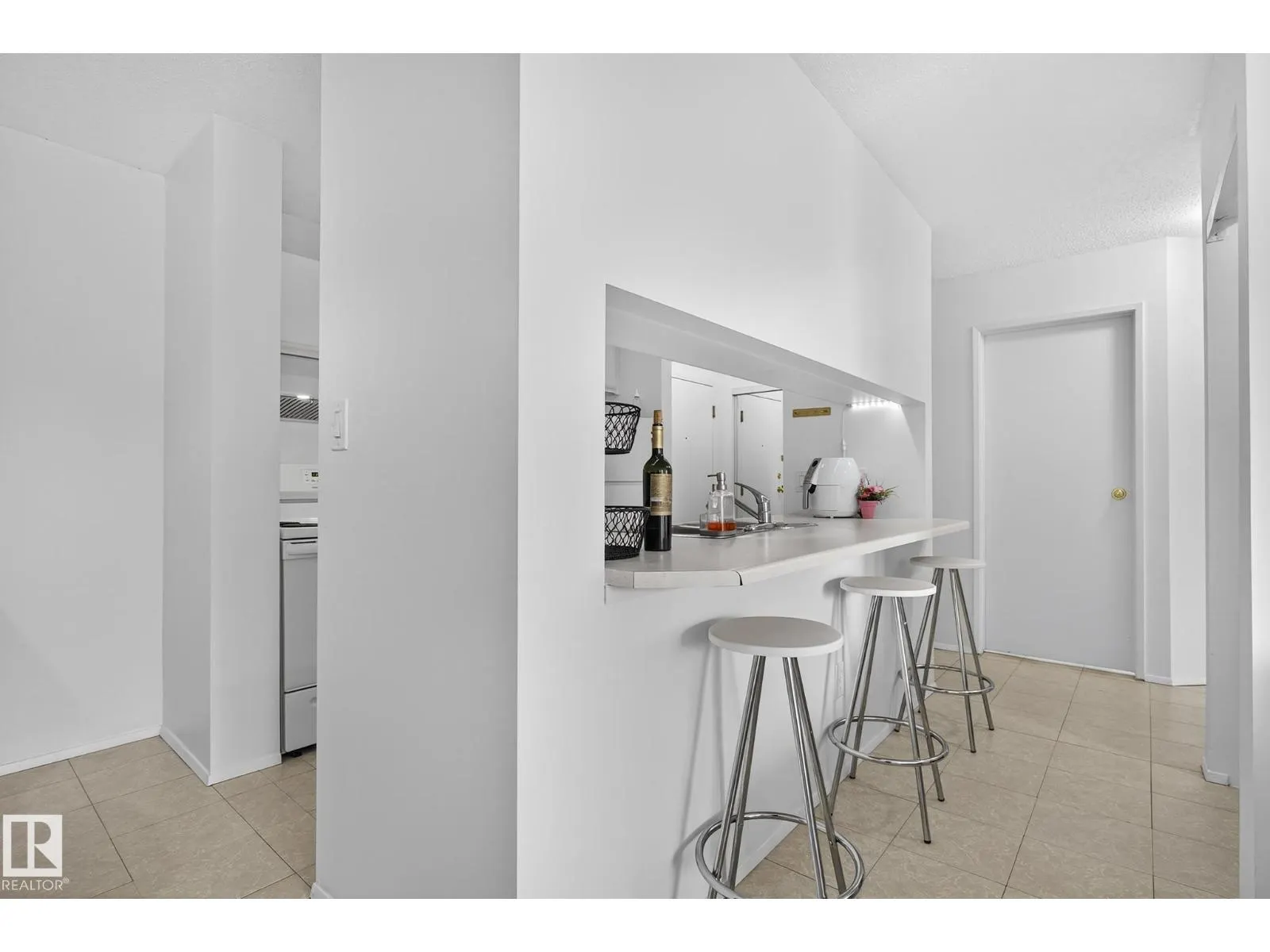 #414 4220 139 AV NW