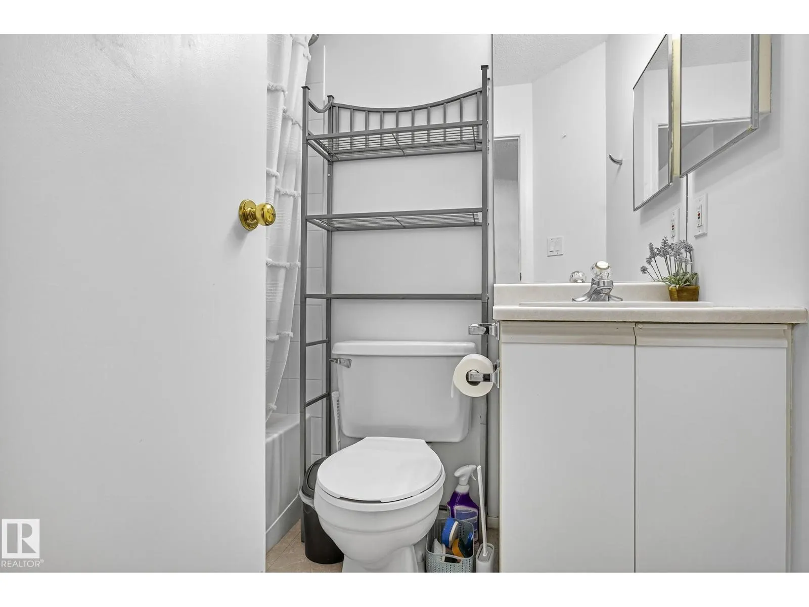 #414 4220 139 AV NW