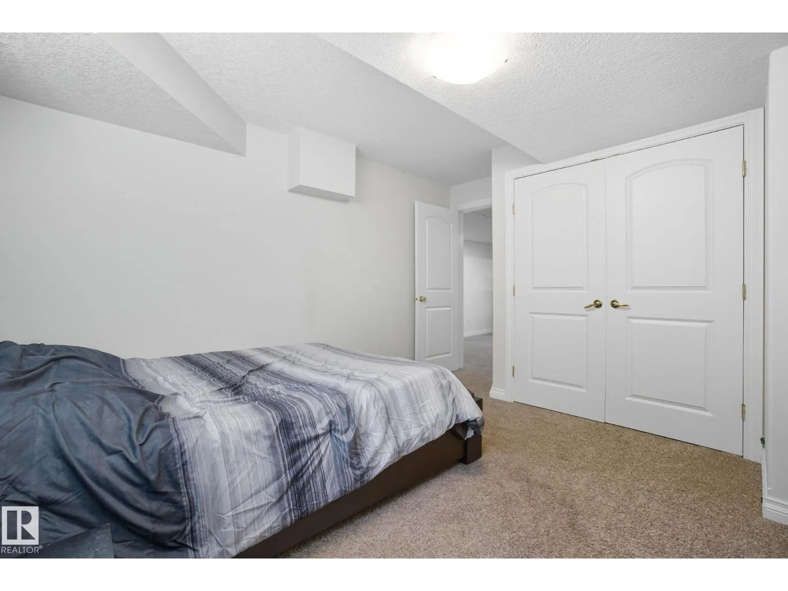 70 52228 RGE ROAD 30