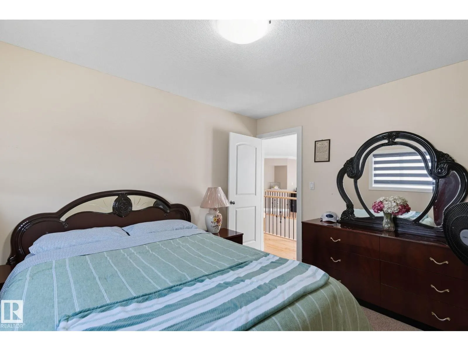 6026 164A AV NW