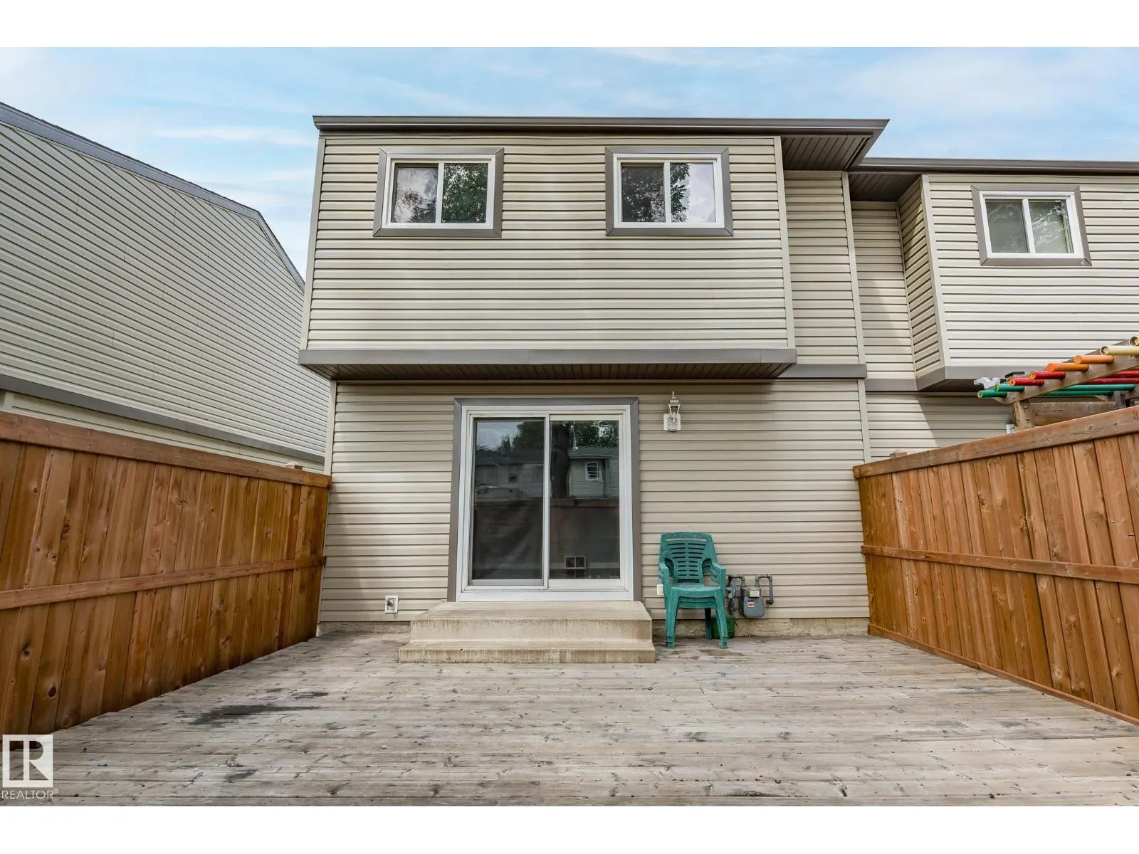 1691 Lakewood Road South NW NW