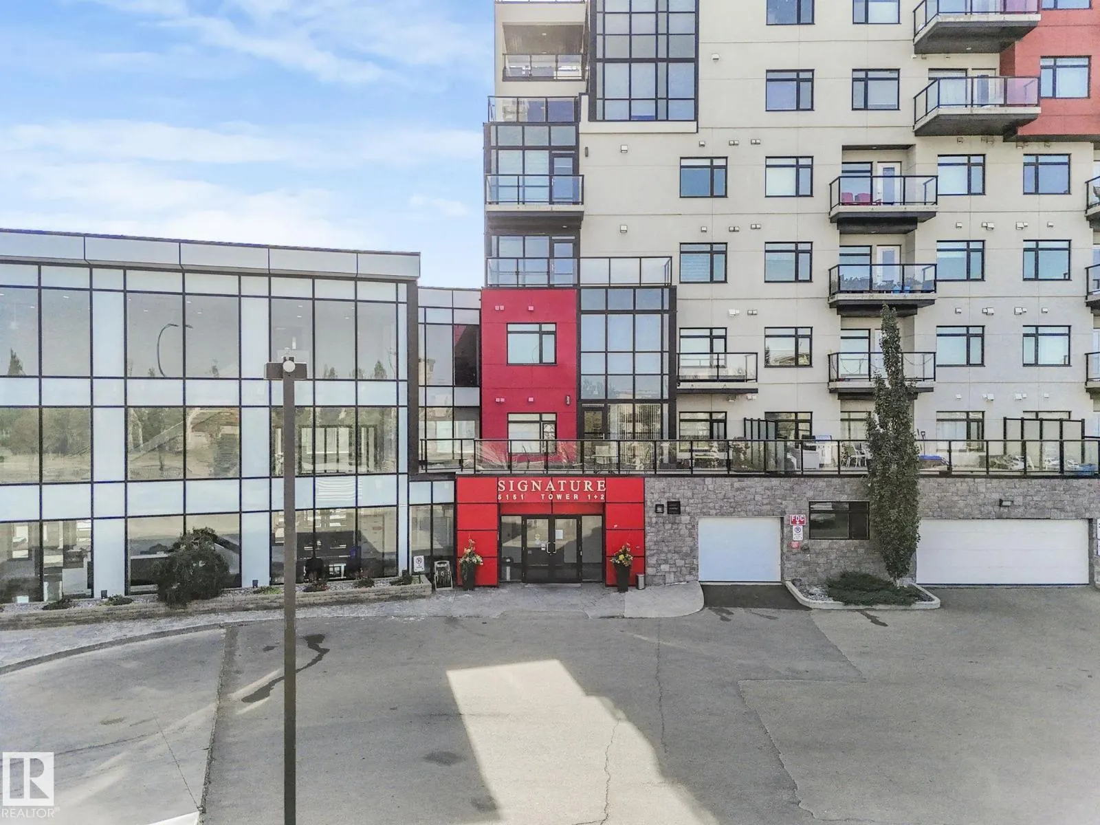 #416 5151 WINDERMERE BV SW