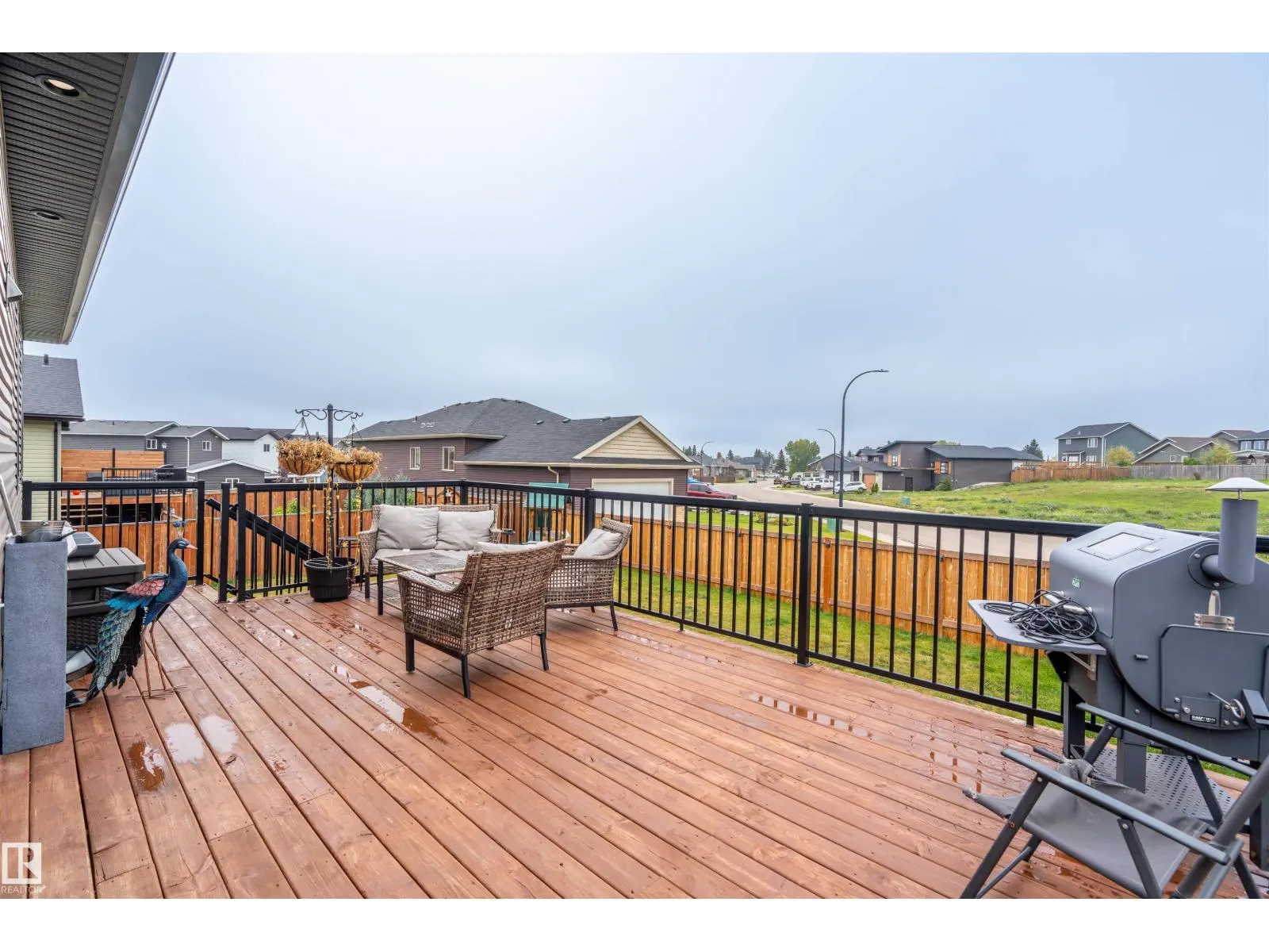 1721 Crestview WY